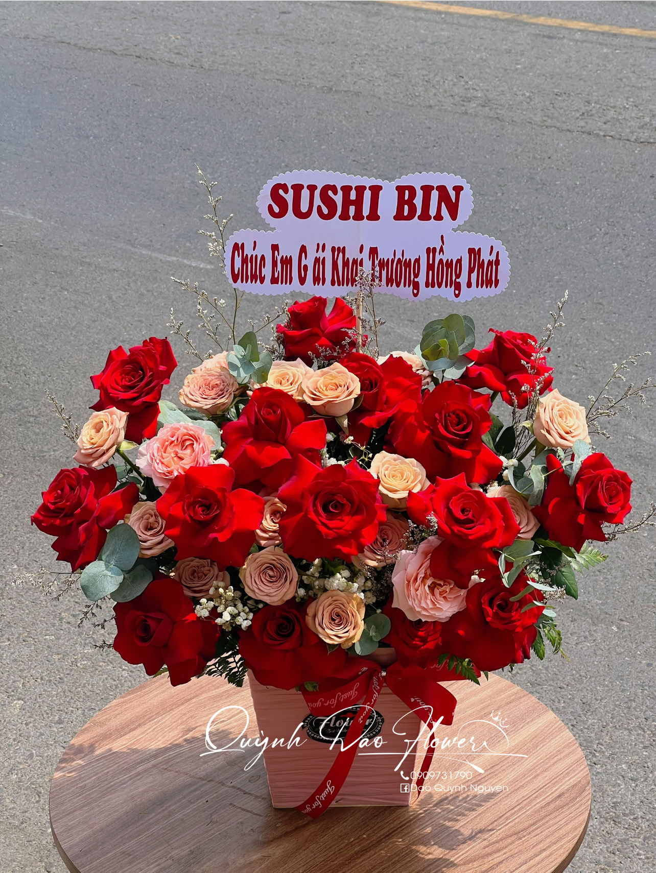 Giỏ hoa tặng khai trương em gái 