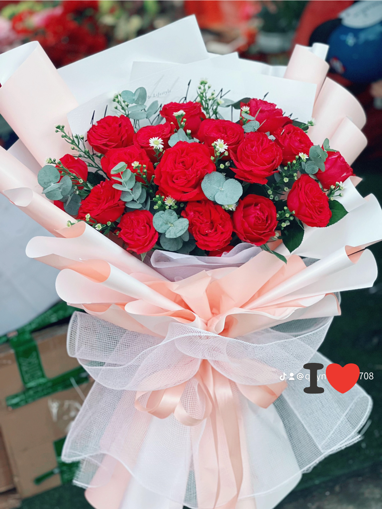 Bó hoa Hồng ohara đỏ tặng đối tác 