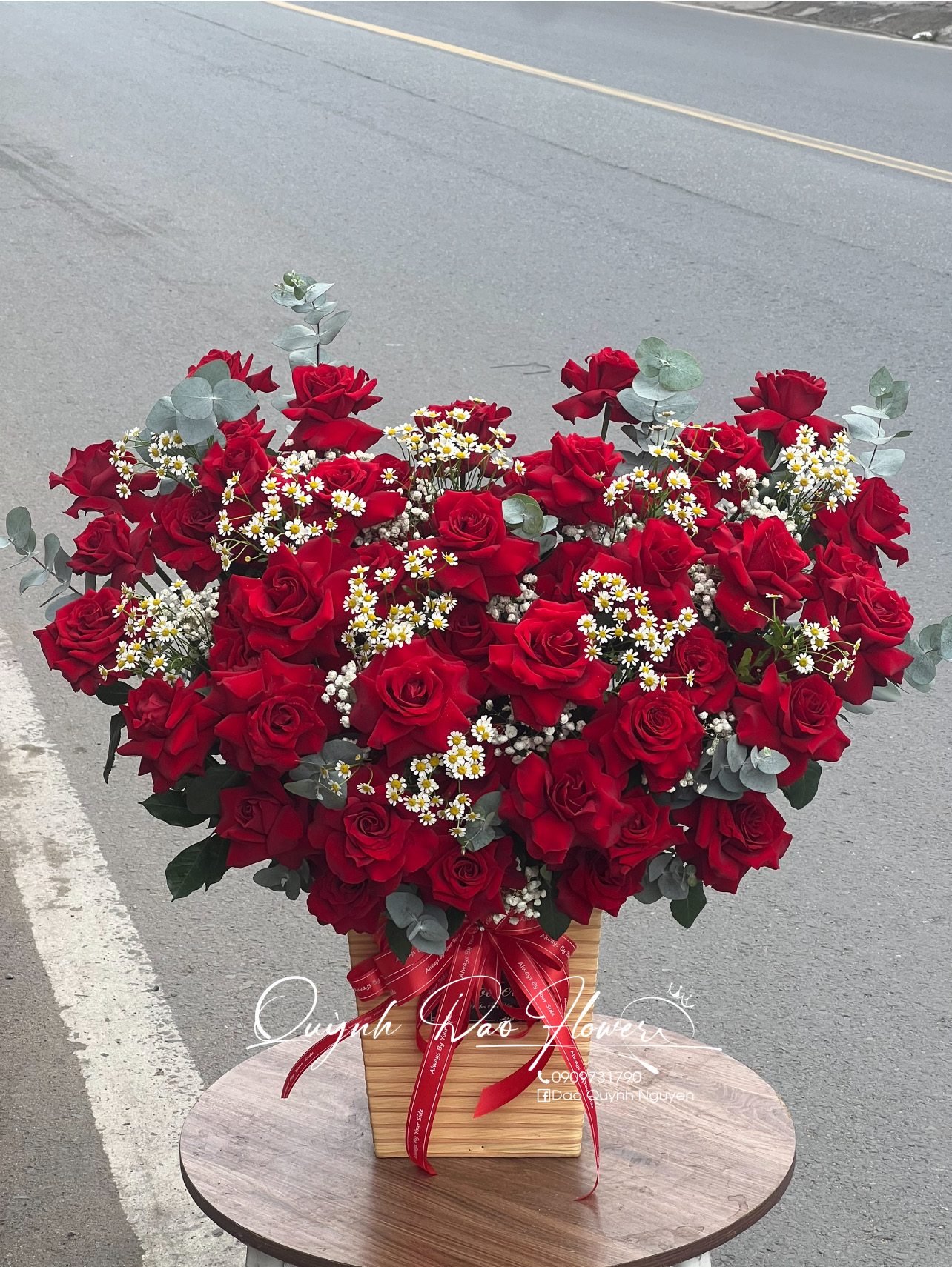 Giỏ hoa to trái tim tặng sinh nhật, khai trương tại quận 12, bình thạnh