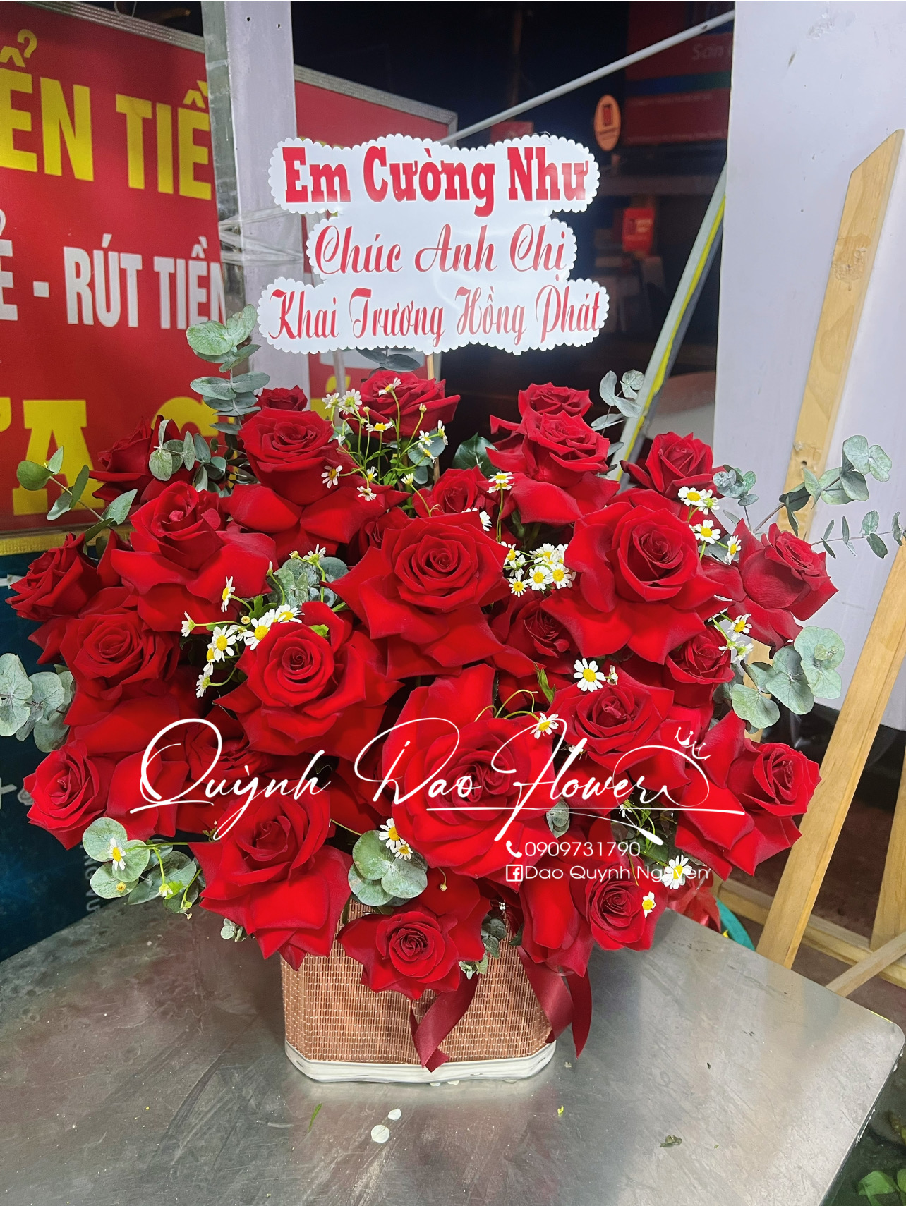 Giỏ hoa mừng khai trương, Tân gia