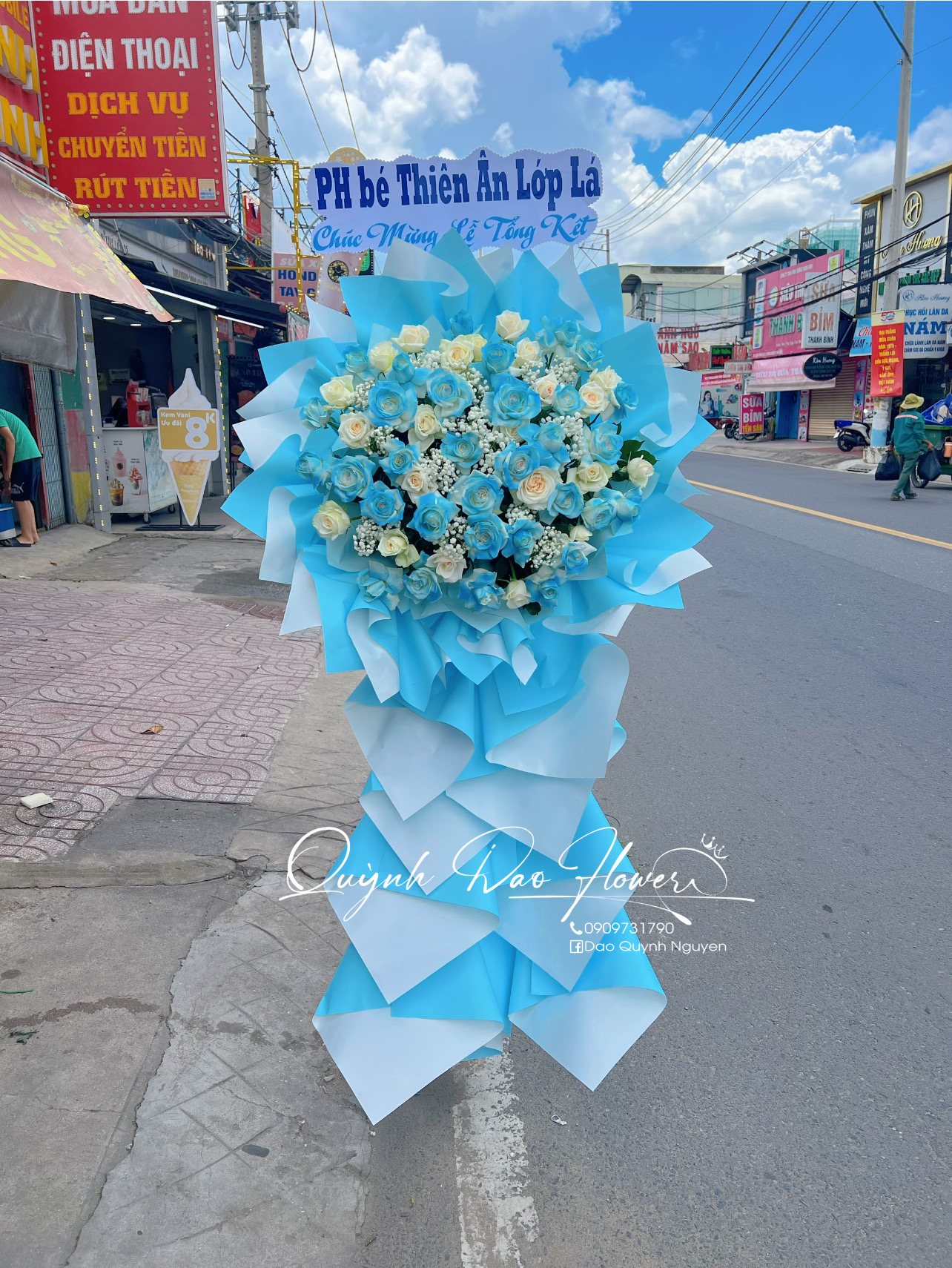 Kệ khai trương xanh dương ,chúc mừng tổng kết, khai mạc 