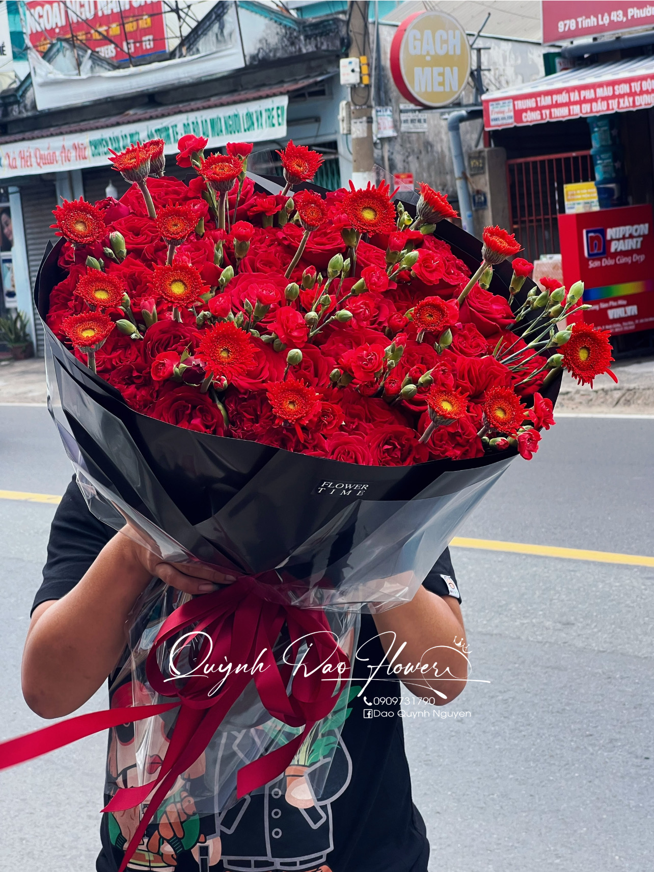 Bó hoa hồng đỏ kiểu Hàn tại quận 1