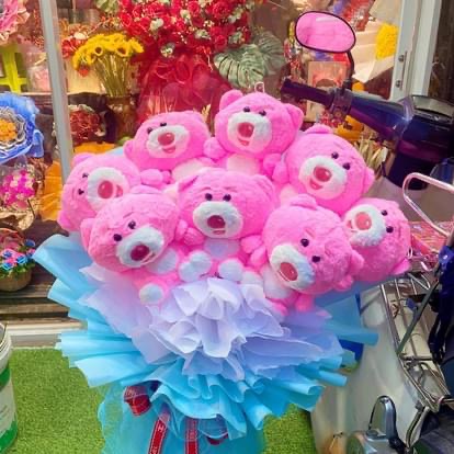 Bó hoa gấu dâu khổng lồ 