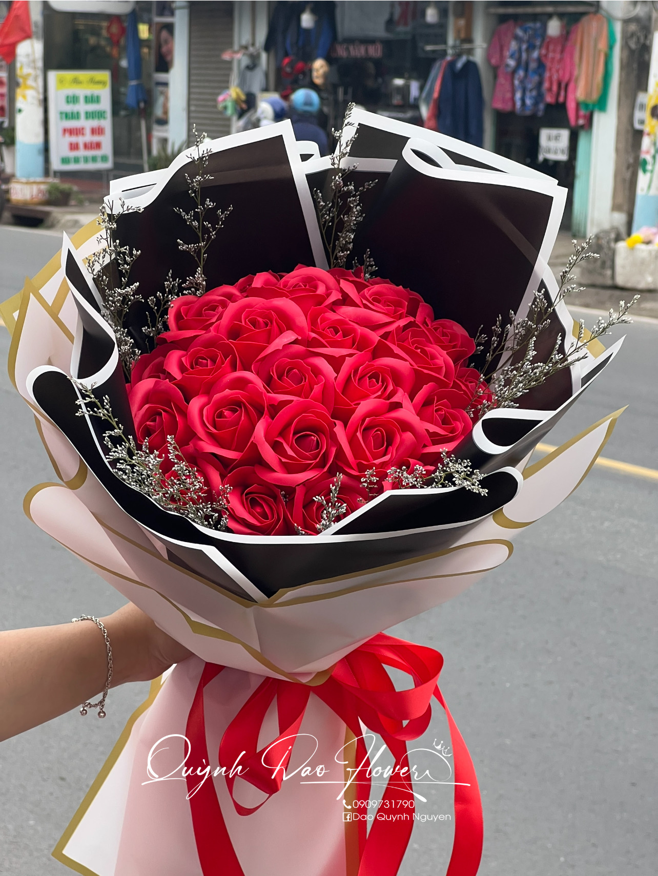 Bó hoa sáp tặng bạn tại thủ Đức 