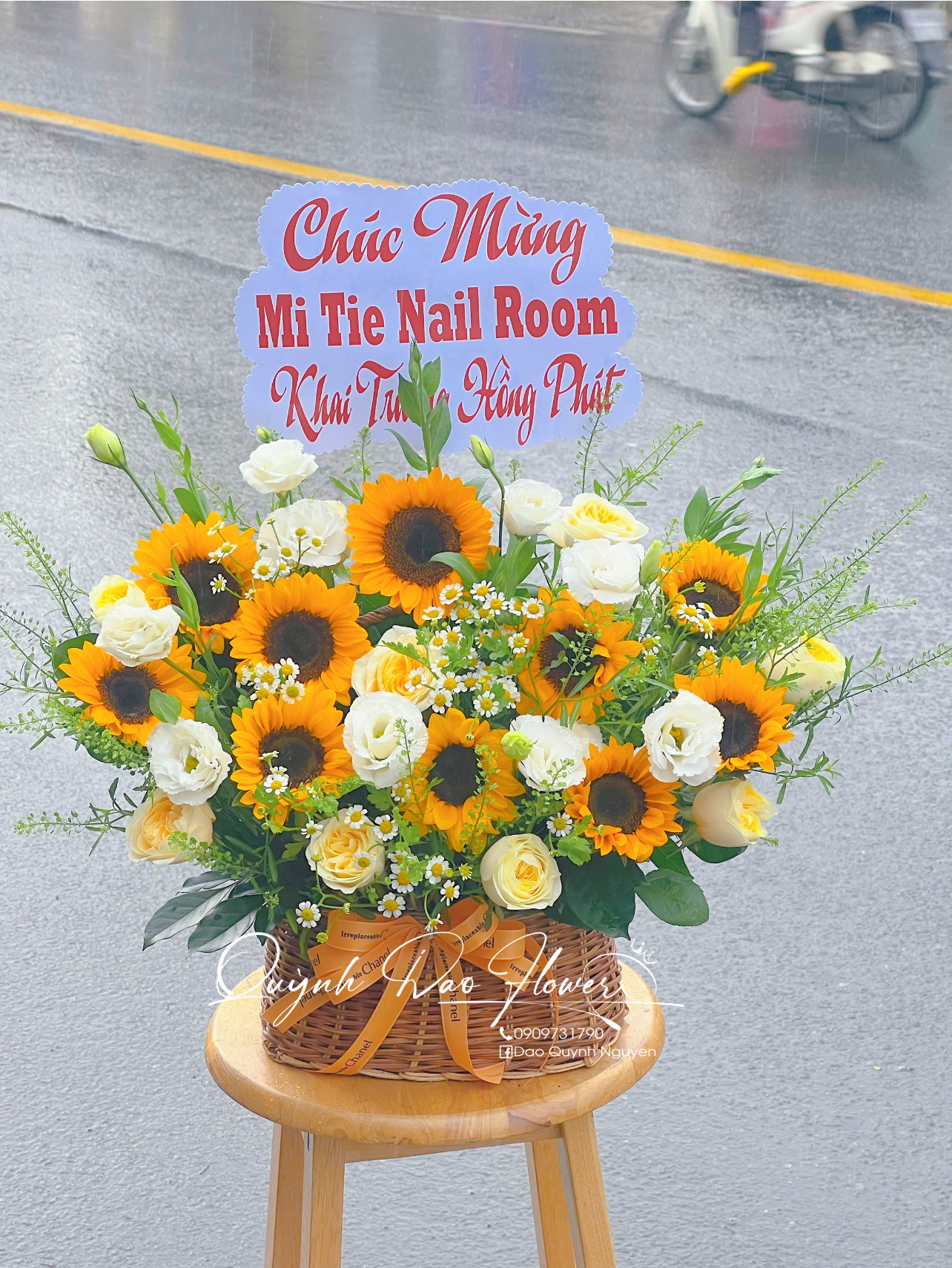 Giỏ hoa hướng dương 