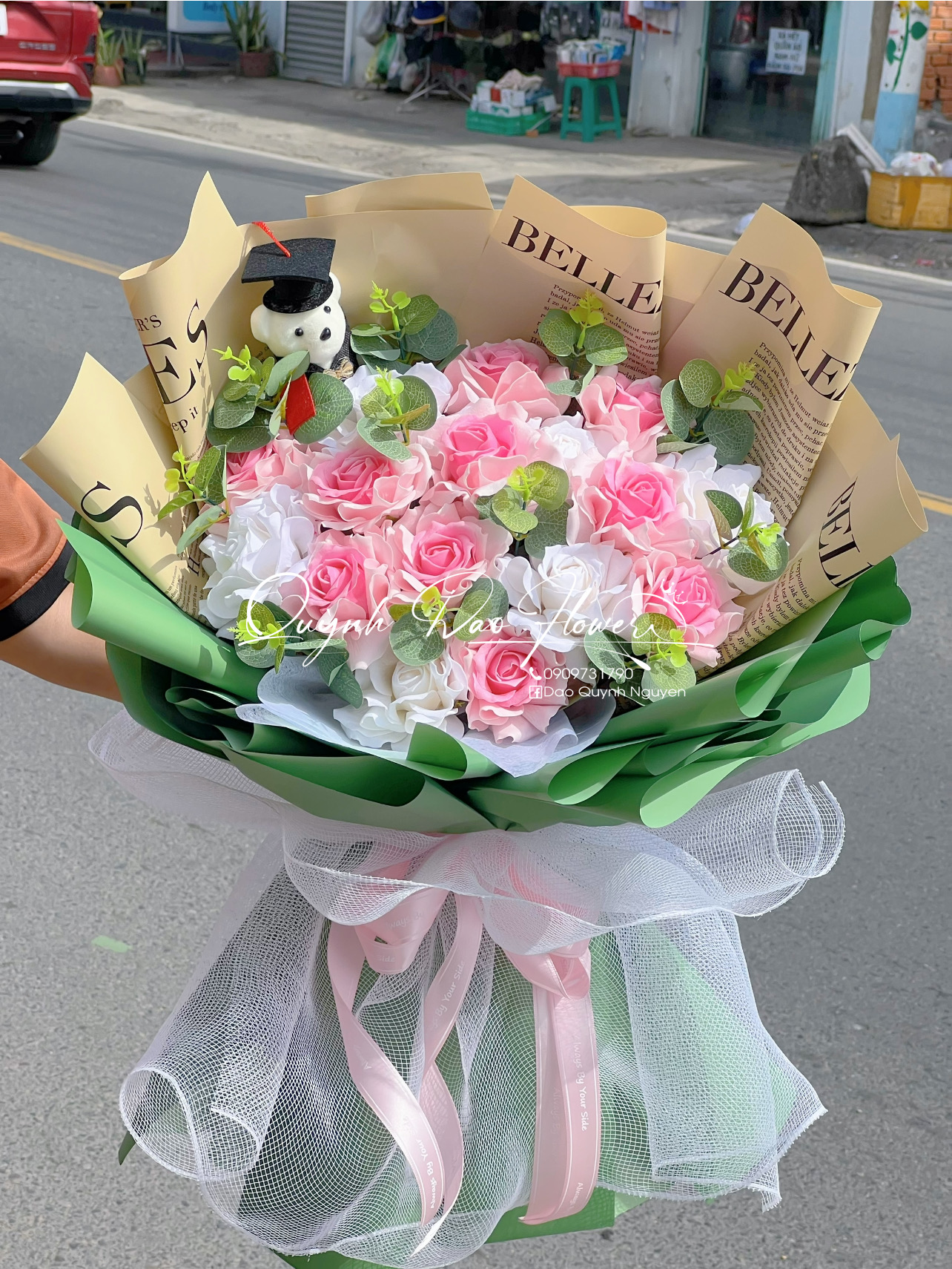 Hoa tốt nghiệp đại học quốc gia 