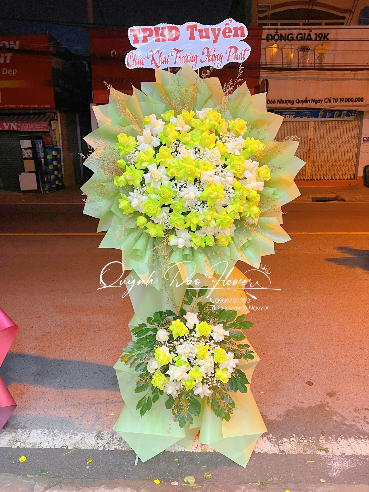 Kệ khai Trương xanh lá Thủ Đức 