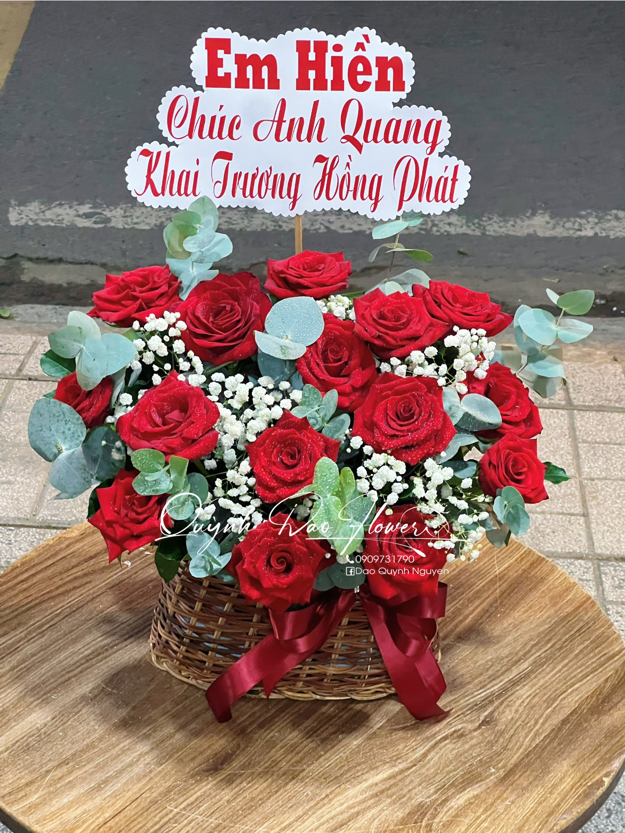 Giỏ hoa nhỏ 20/10