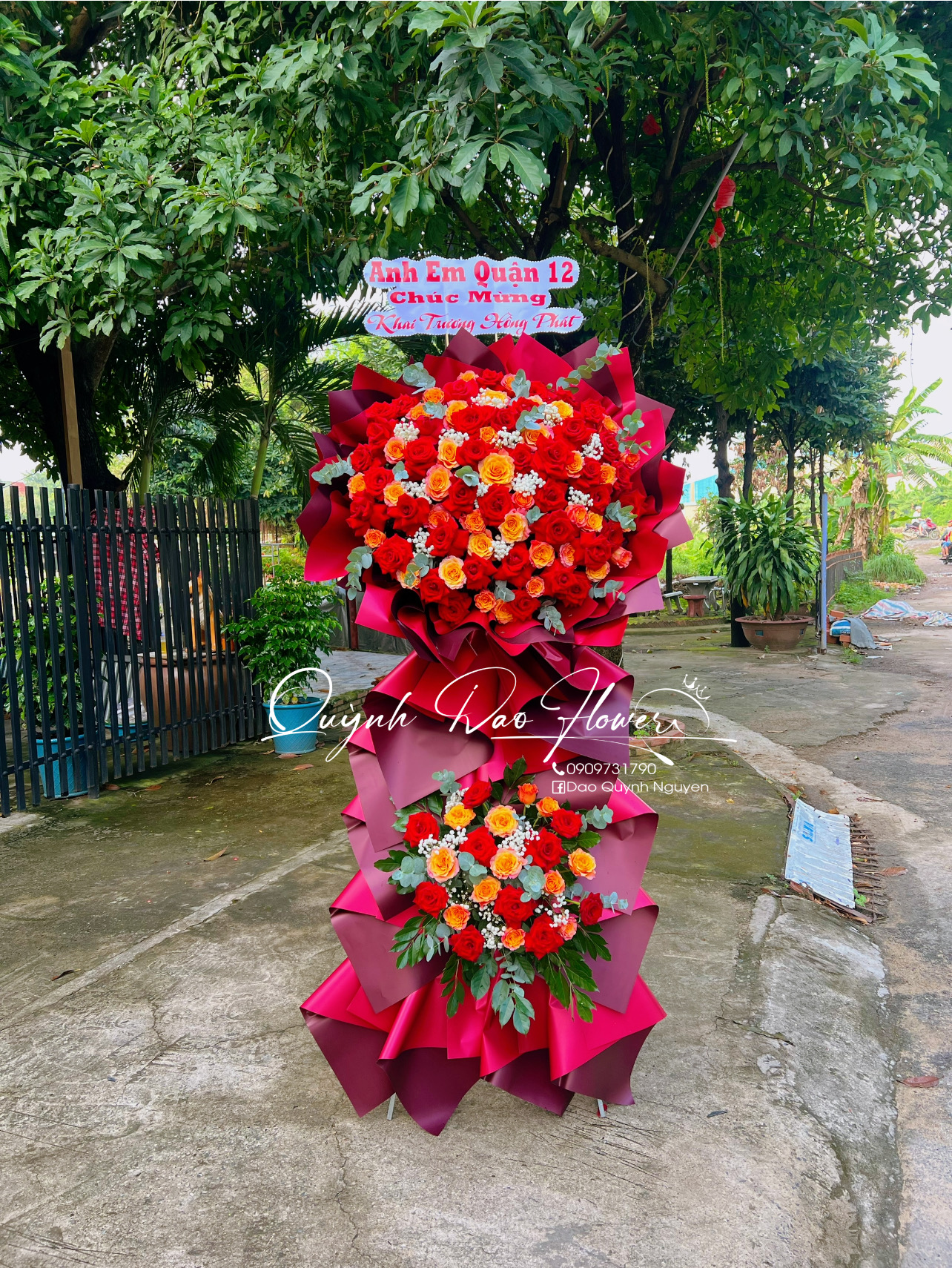 Kệ hoa chúc mừng hội nghị 