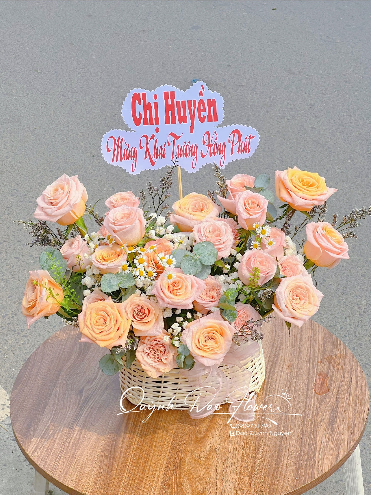 Giỏ hoa tone Hồng cam