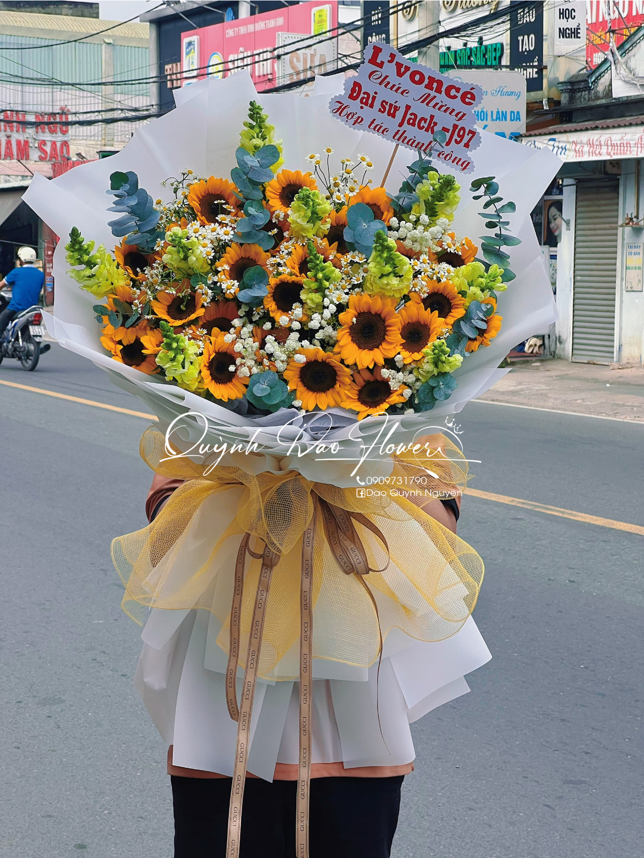 Hoa tặng đối tác 