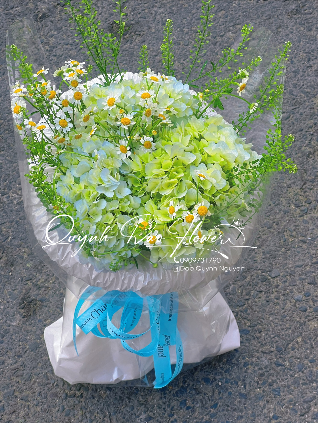 Bó hoa tú cầu nhỏ thủ Đức 