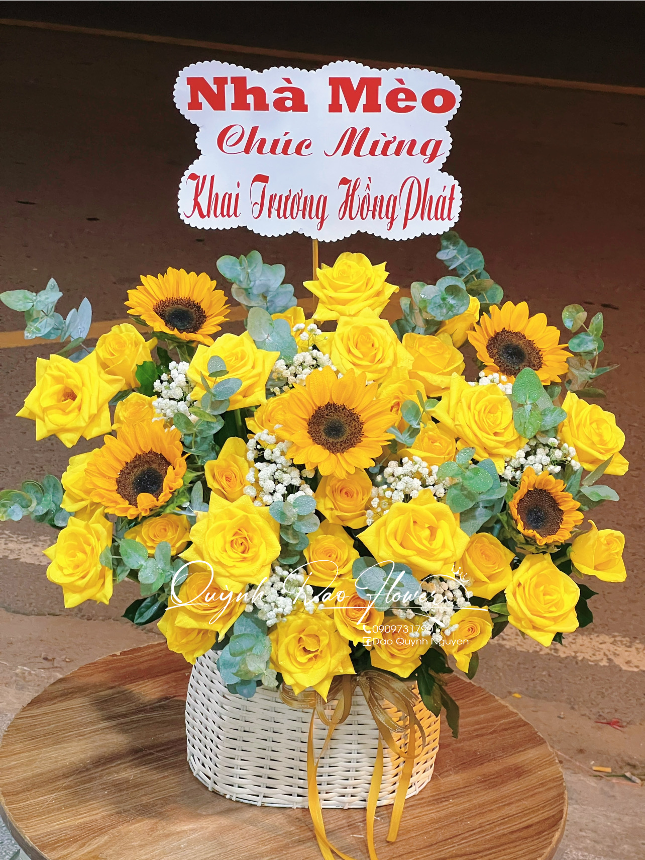 Giỏ hoa vàng 20/10