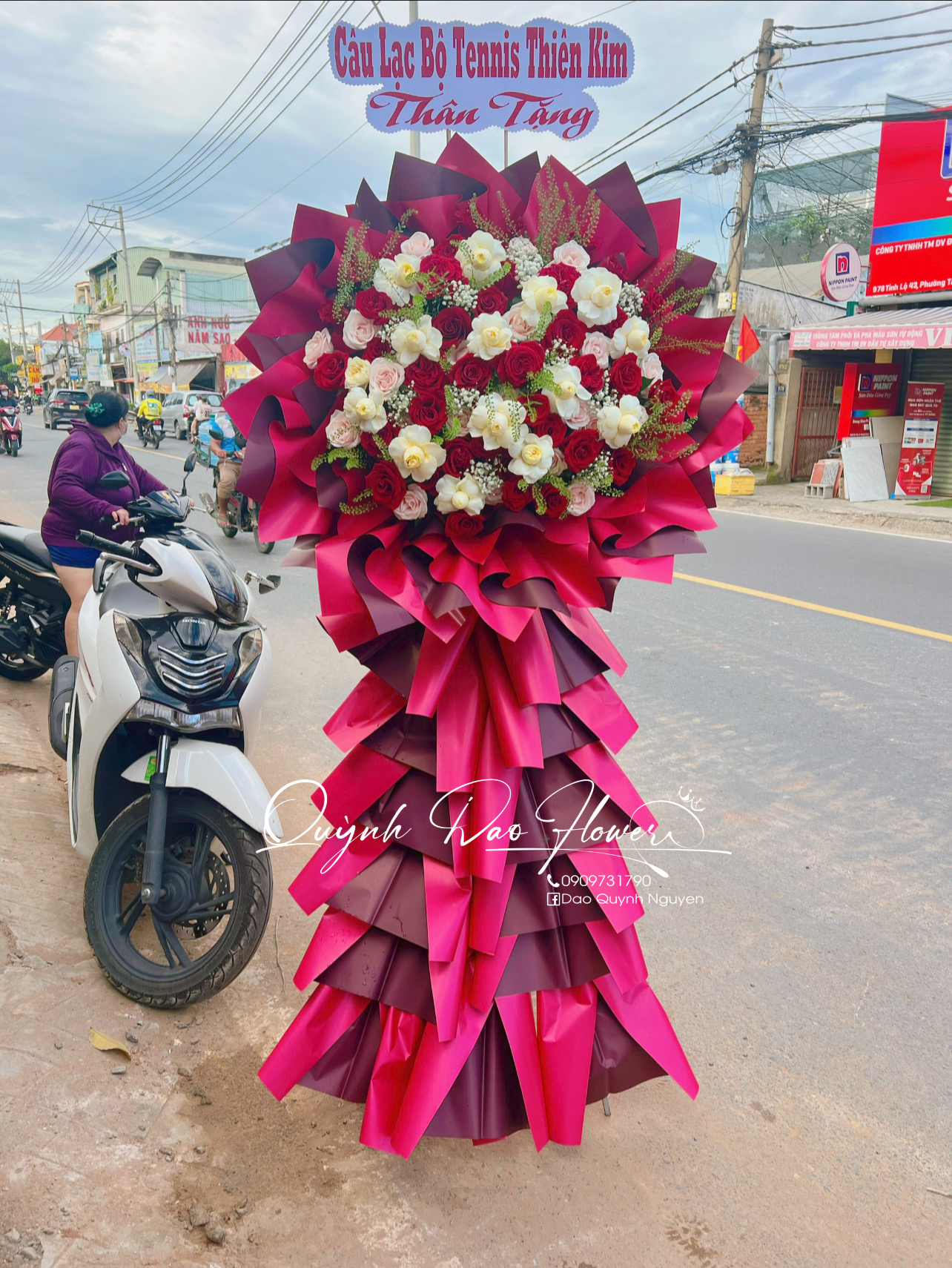 Kệ khai trương quận 2
