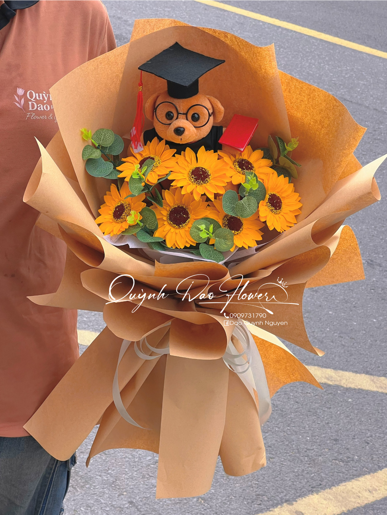 Hoa tốt nghiệp hoa sáp linh xuân thủ đức 