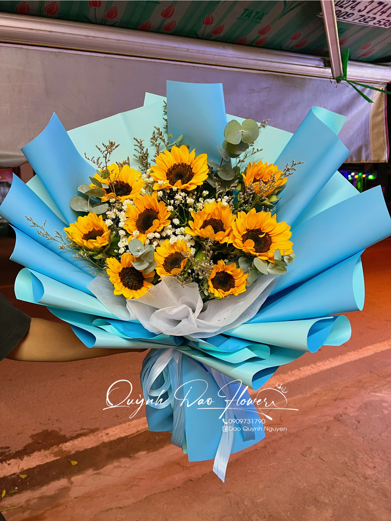 Hoa hướng dương tặng đại hội 
