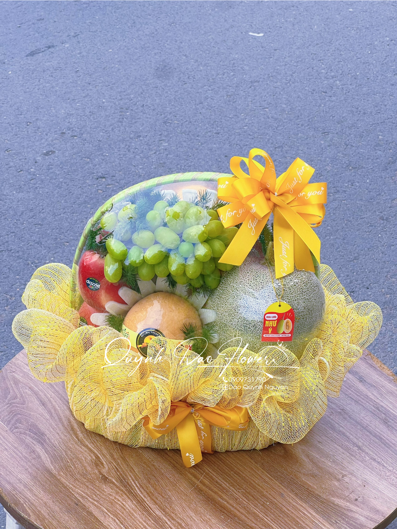 Giỏ trái cây đi chùa