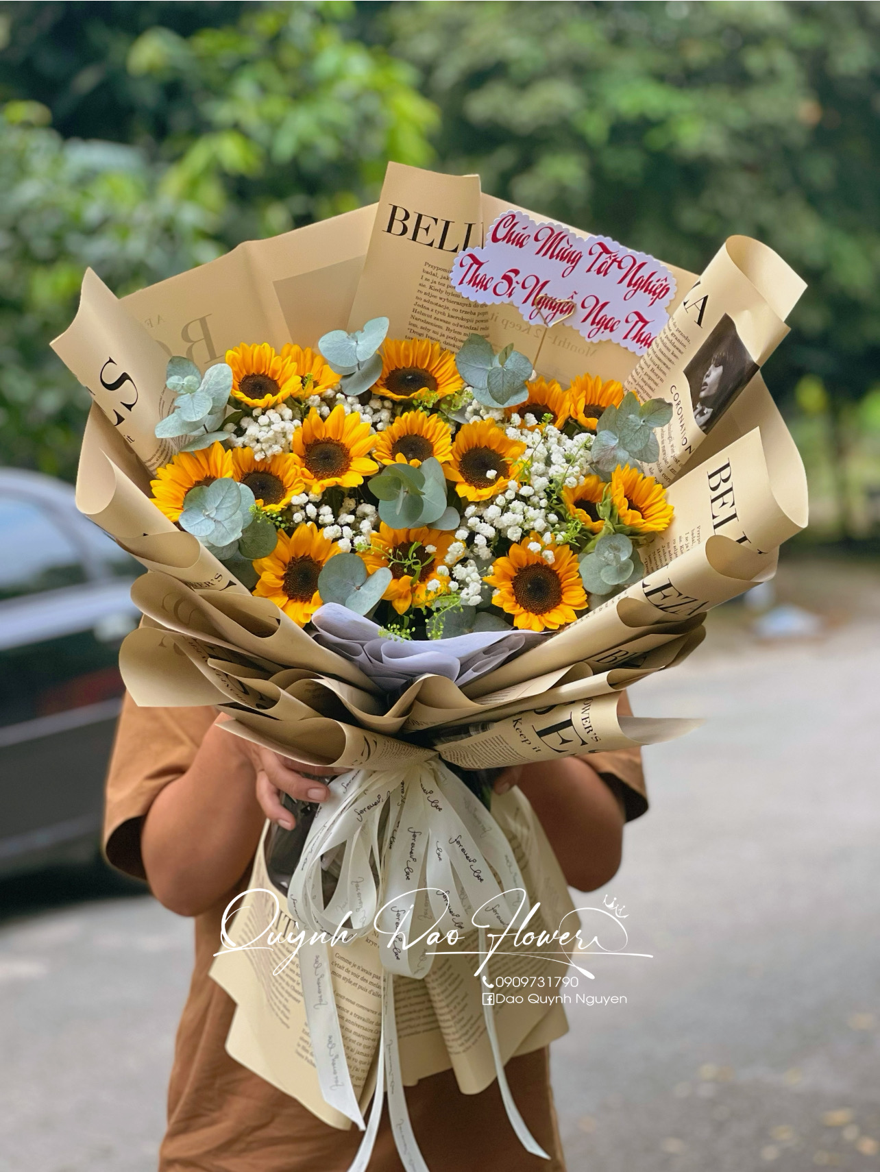 Bó hoa tốt nghiệp thạc sỹ 