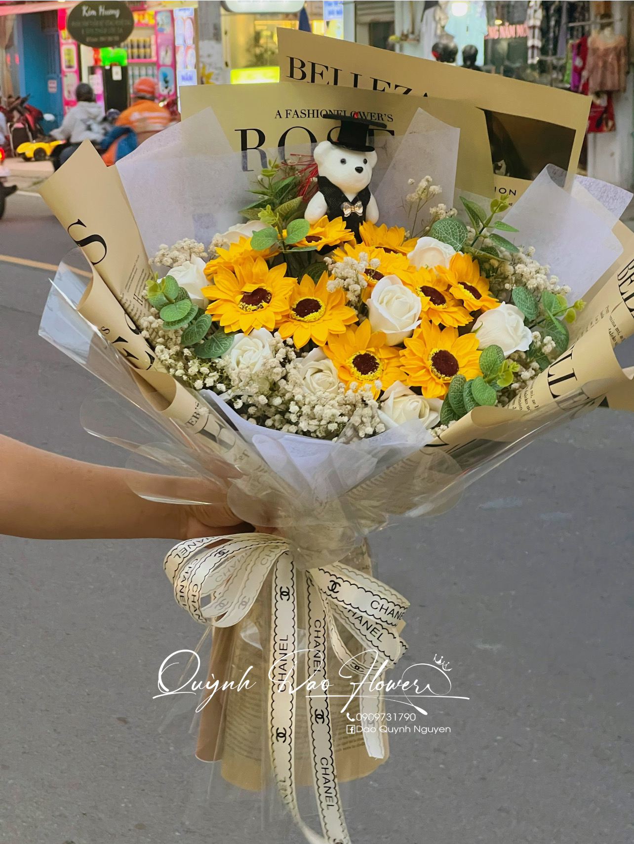 Bó hoa hướng dương mix hoa Hồng kèm gấu 