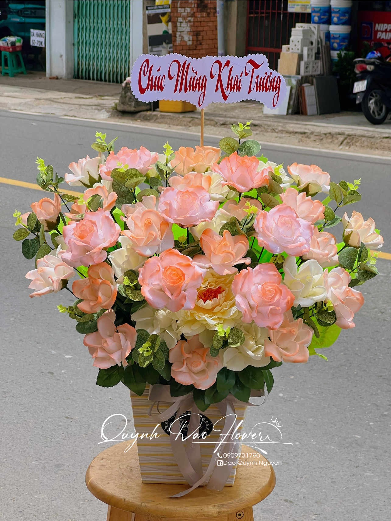 Giỏ hoa sáp Tone cam