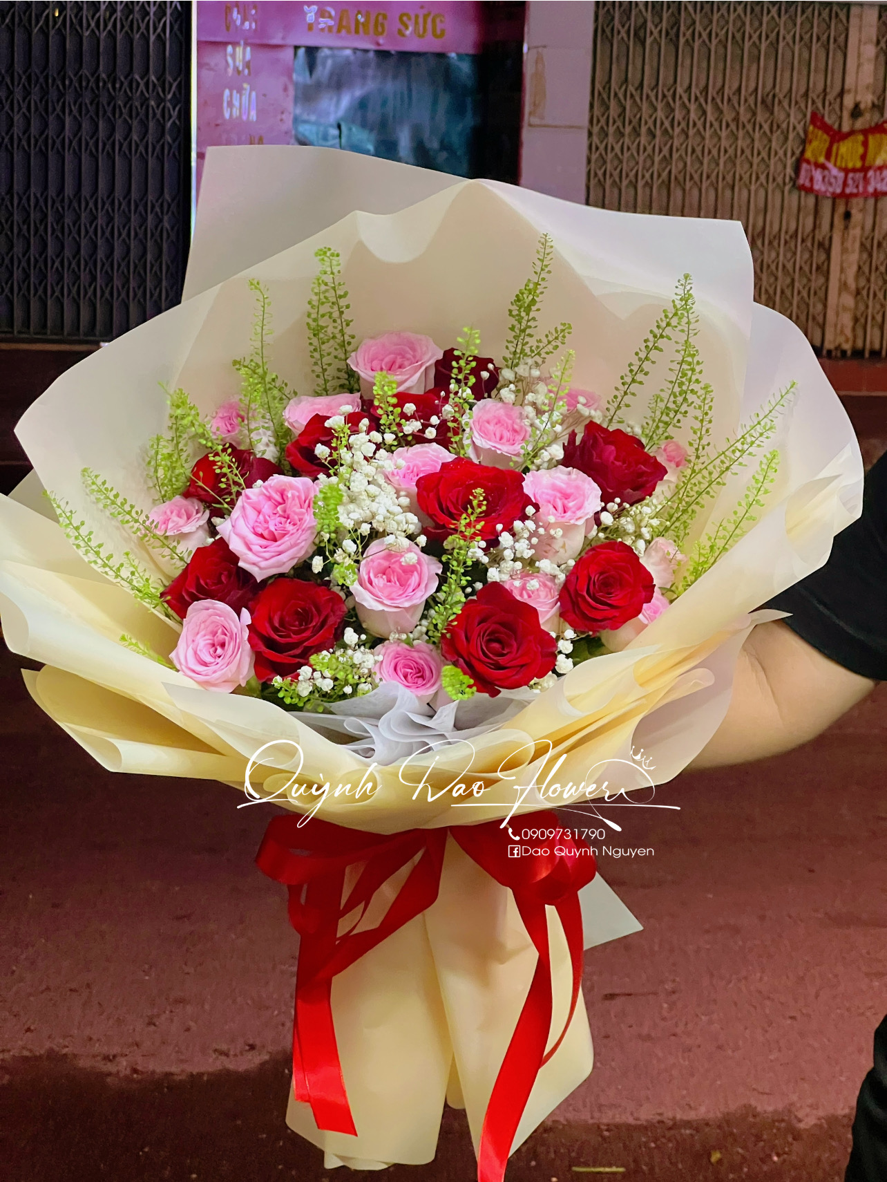 Bó hoa tươi gần đường Vườn Lài, quận 12