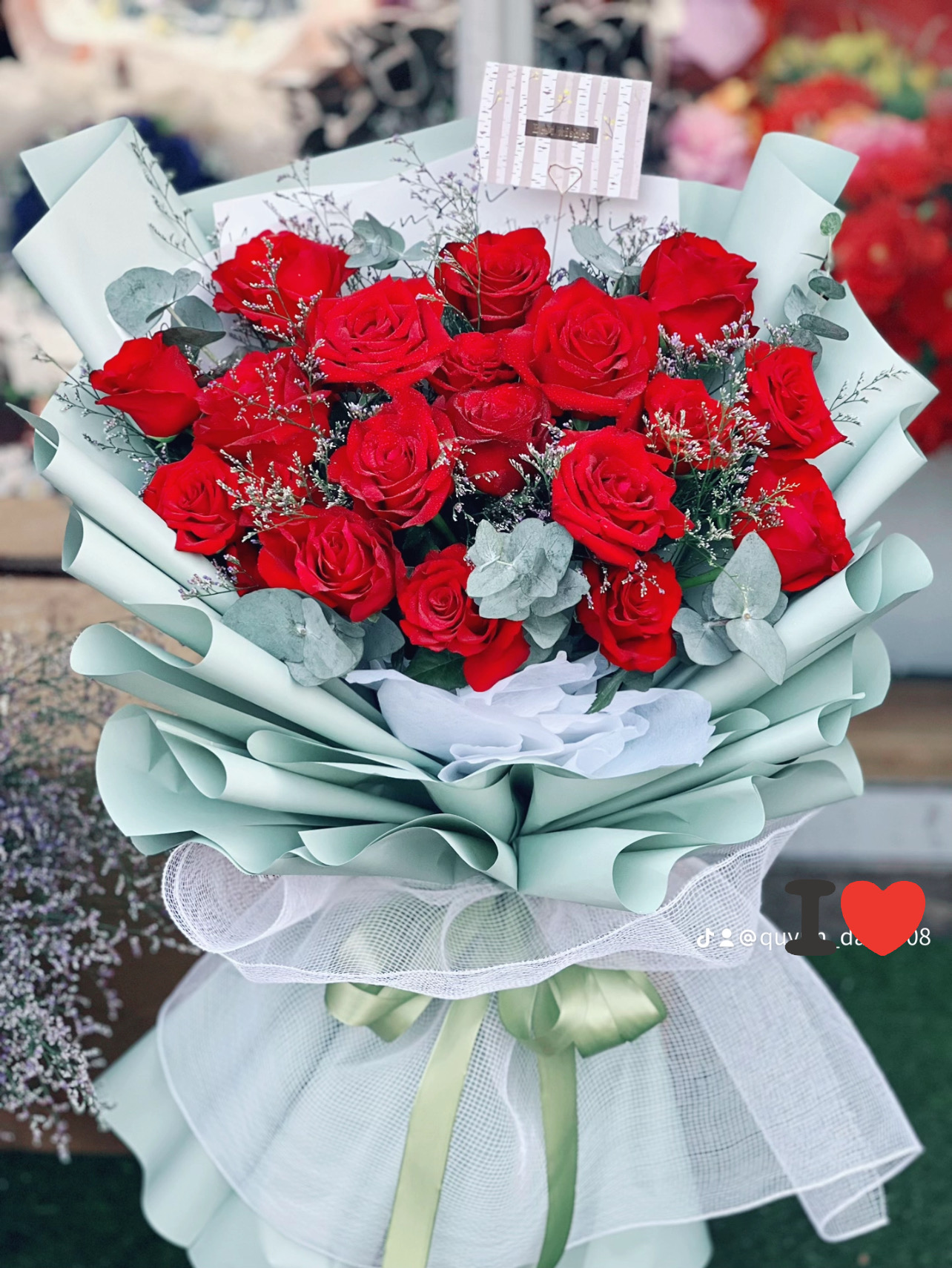 Bó hoa xin lỗi bạn gái