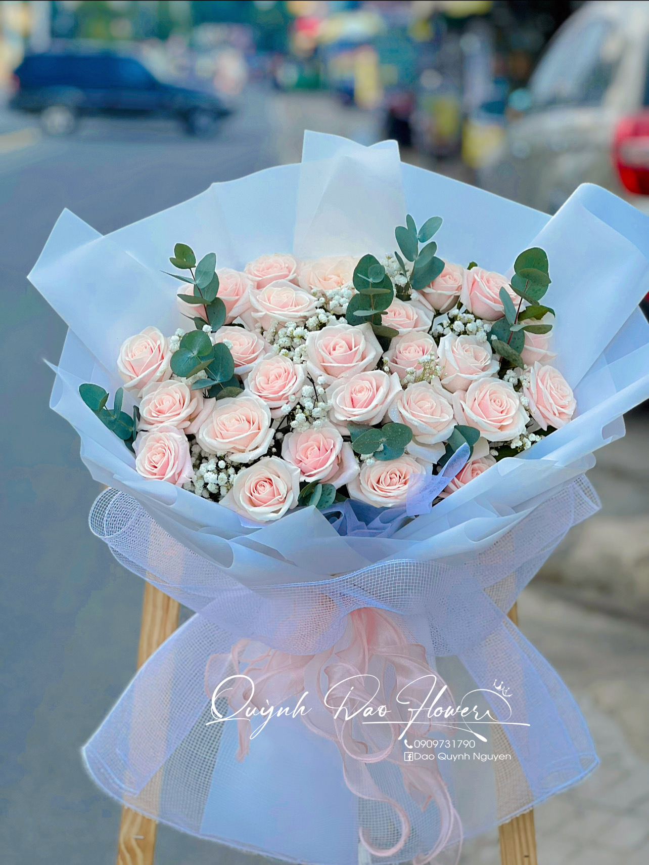 Bó hoa hồng phần tặng bạn thân 