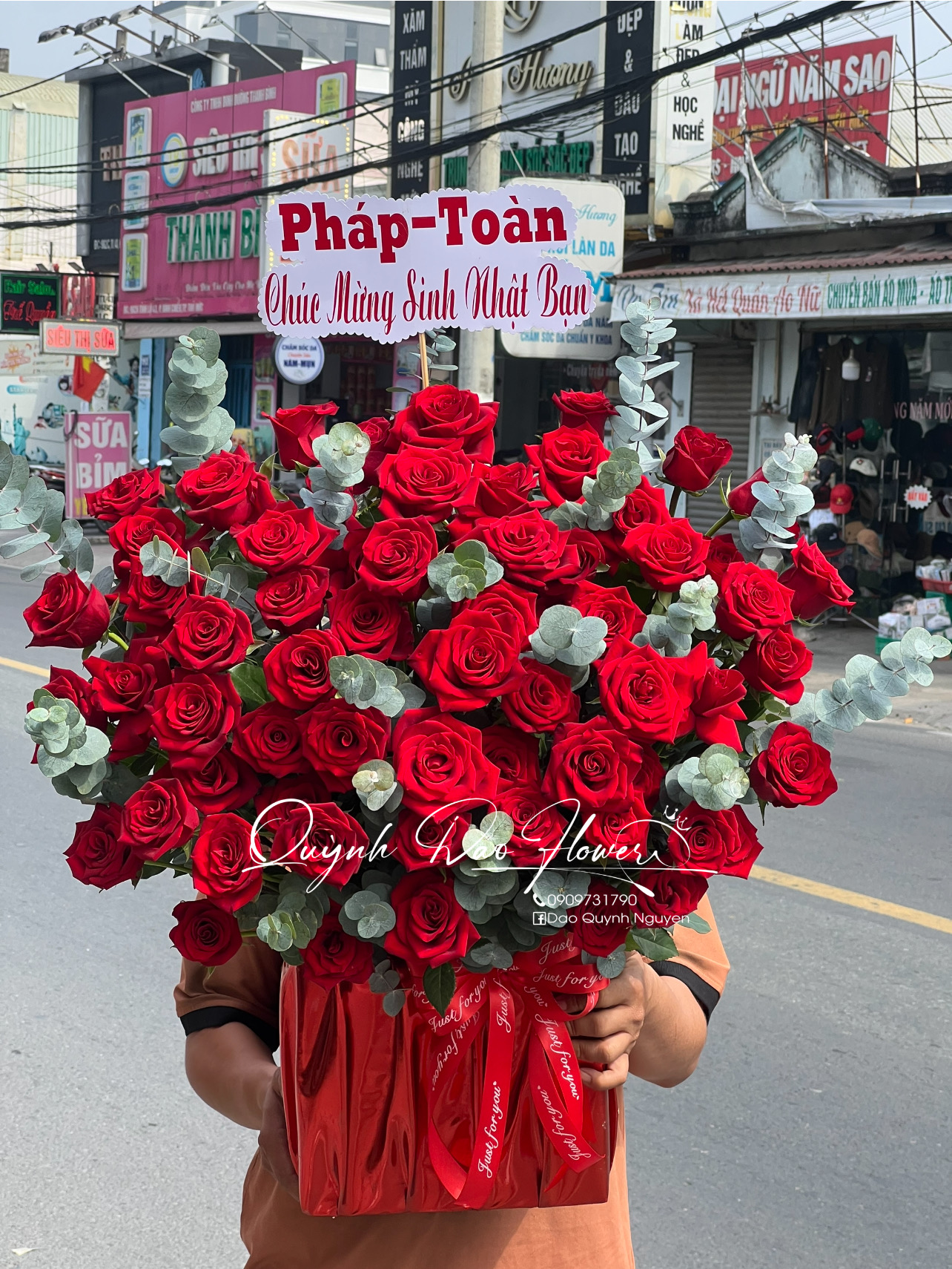 Giỏ hoa khai trương Hồng đỏ khổng lồ