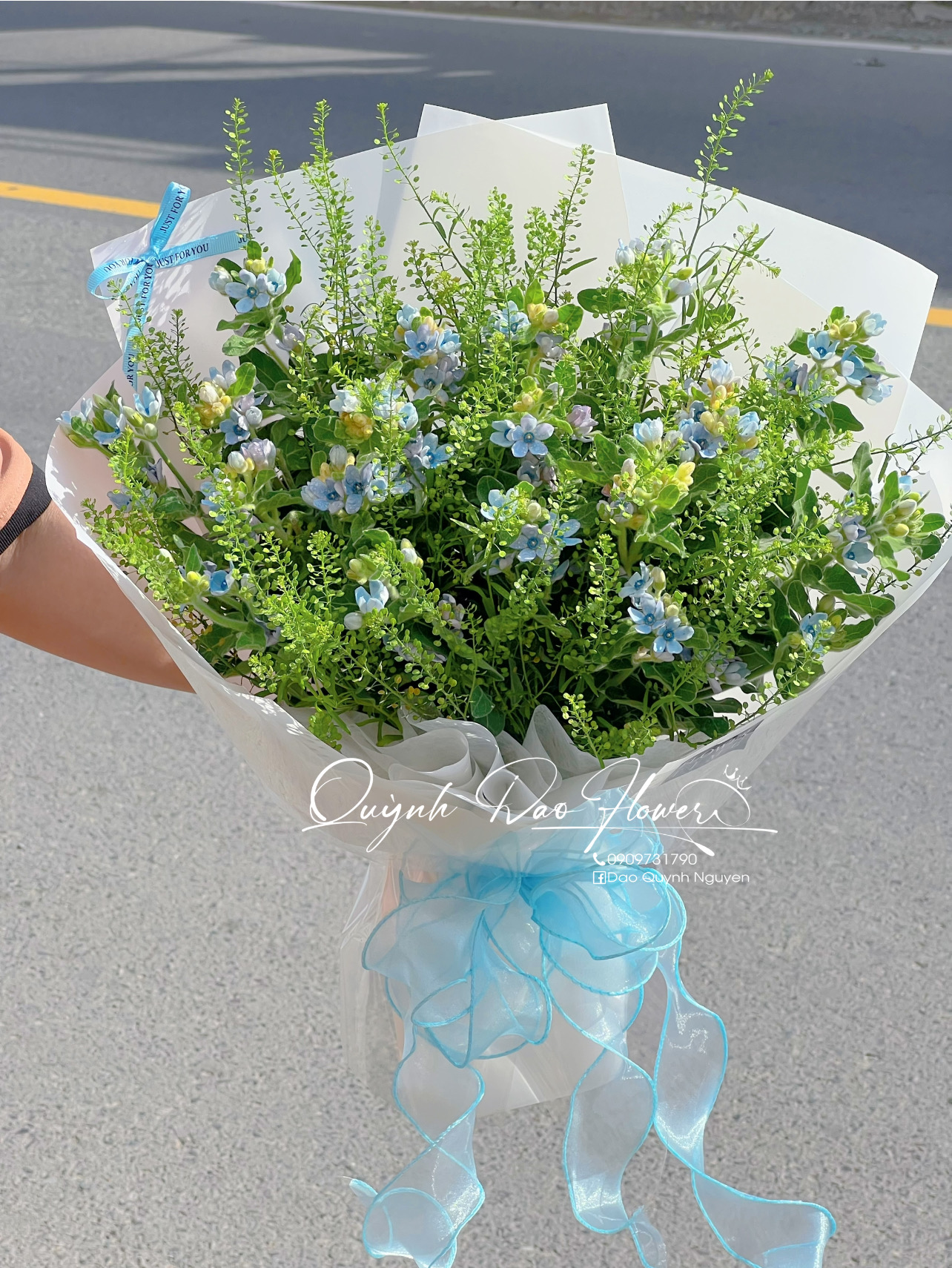 Bó hoa lam tinh thủ Đức 