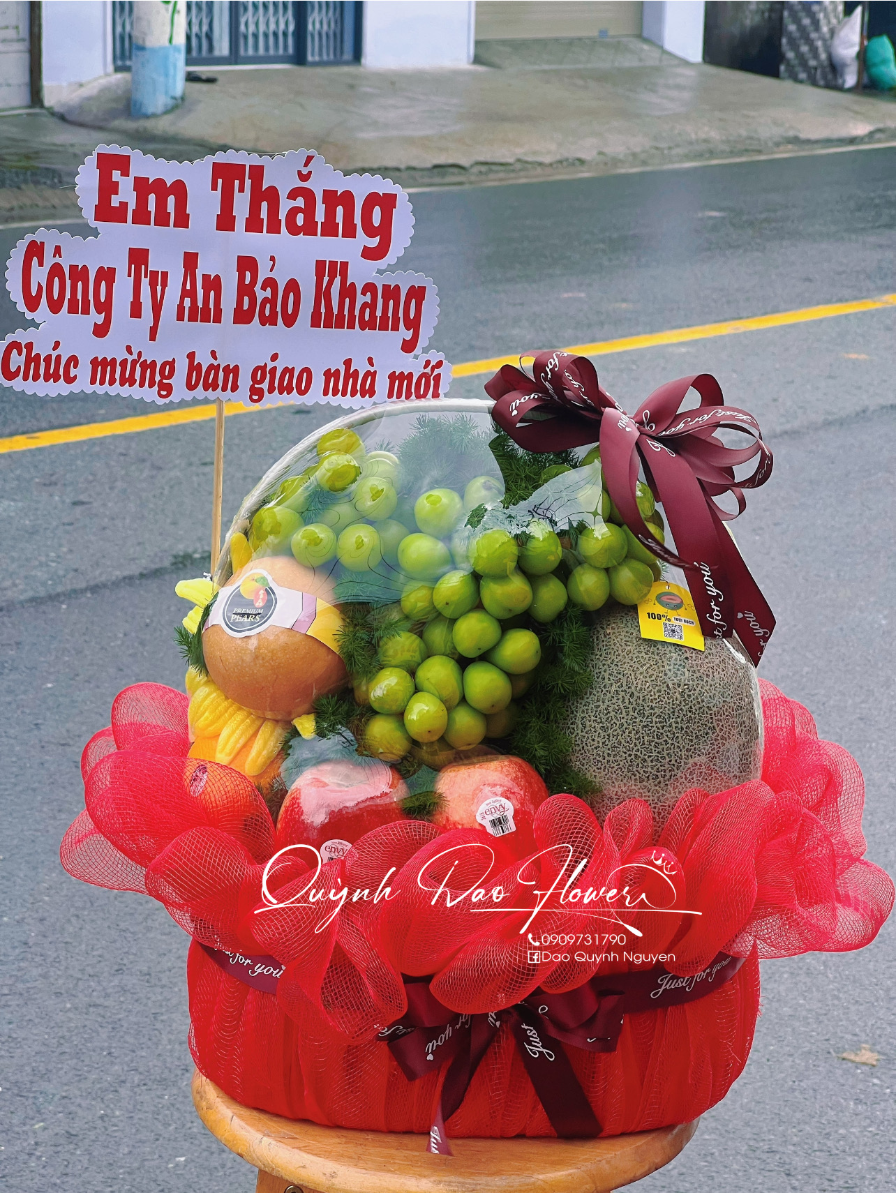 Giỏ trái cây tân gia