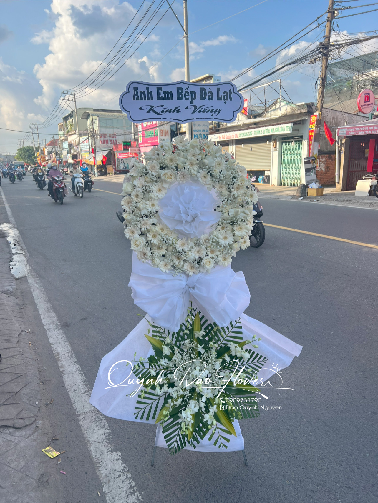Kệ tang bình hoà thuận an