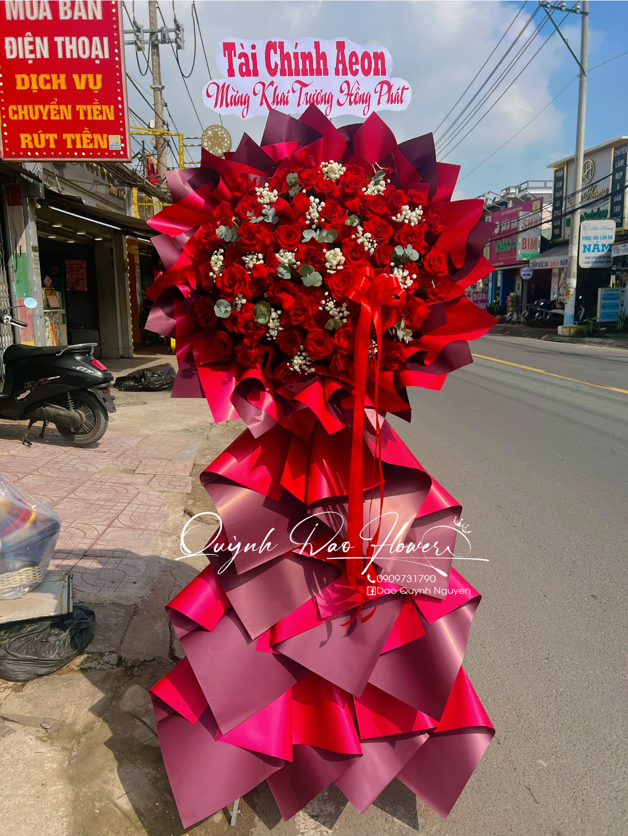 Kệ hoa khai trương Vĩnh Phú , thuận an , bình dương 