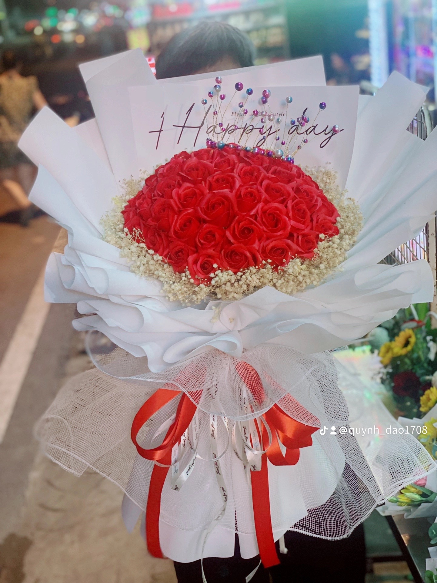 Bó hoa Hồng đỏ phối bi khô đẹp