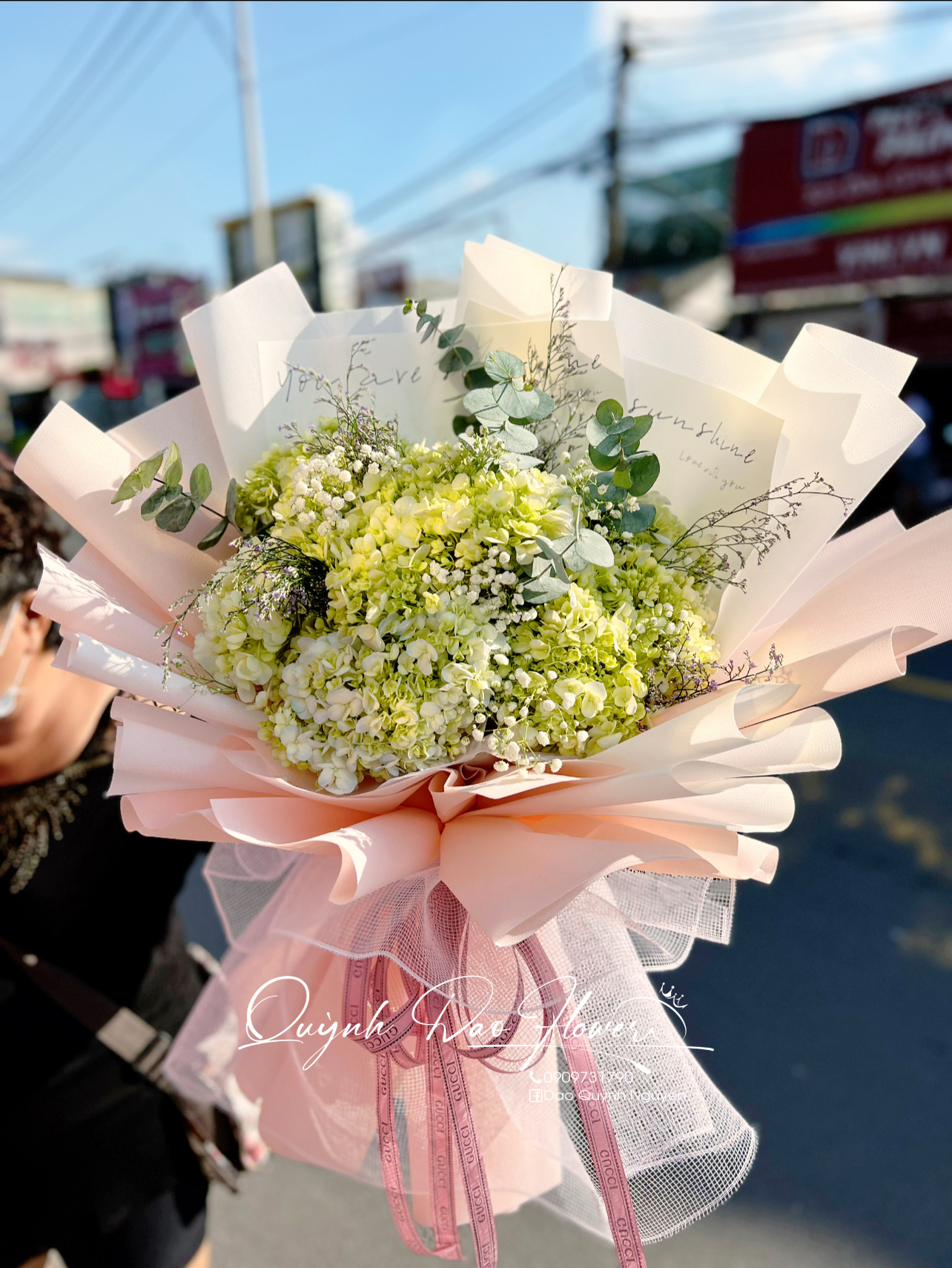 Bó hoa Cẩm Tú cầu to đẹp 