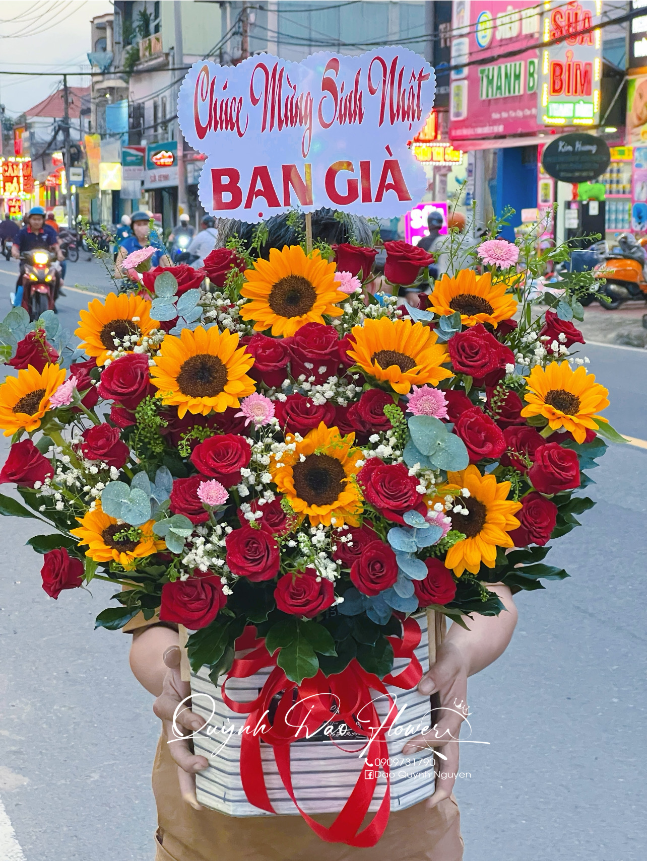 Giỏ hoa hướng dương tặng sinh nhật 