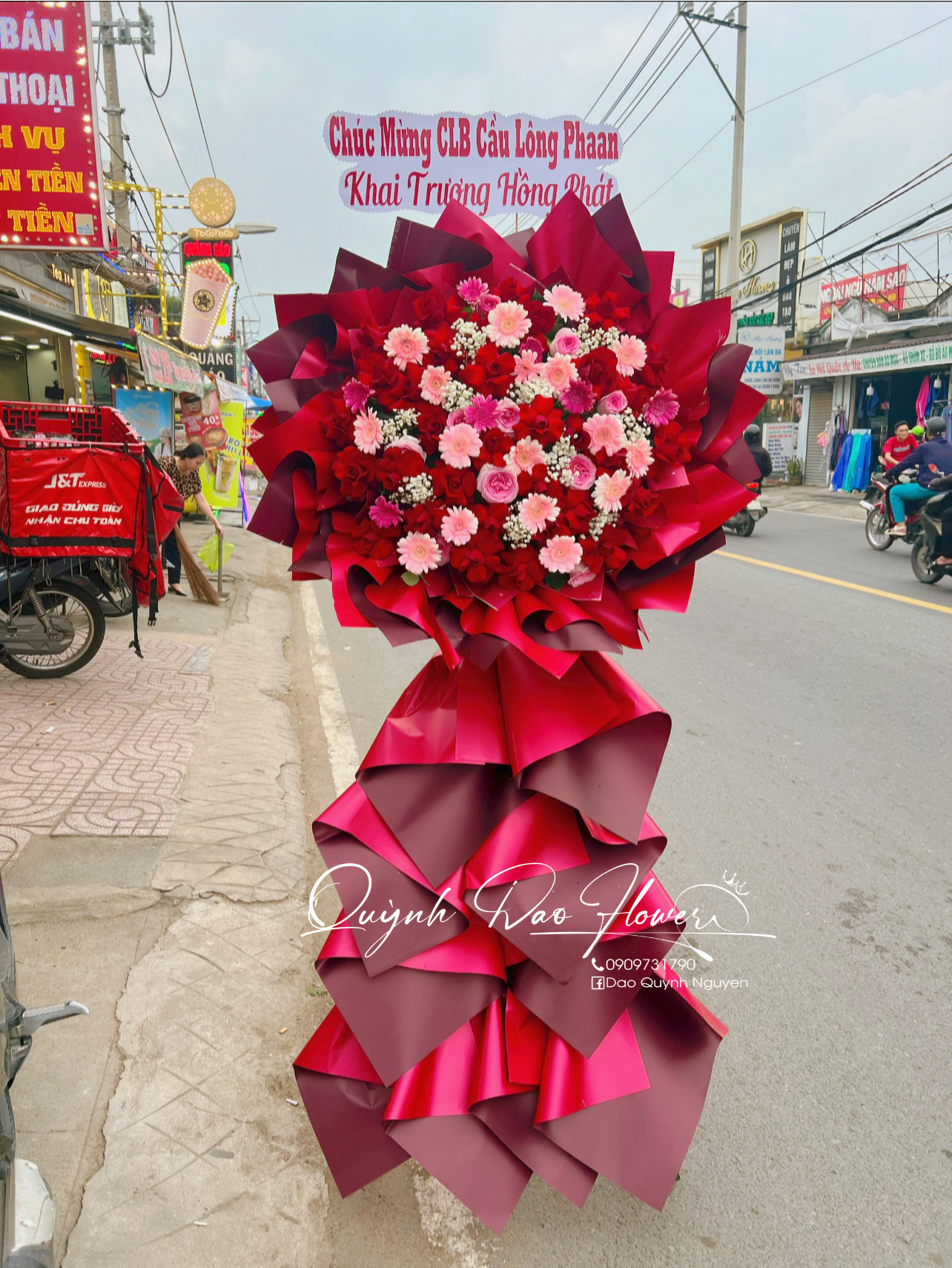 Kệ khai trương giá rẻ Thuận an 