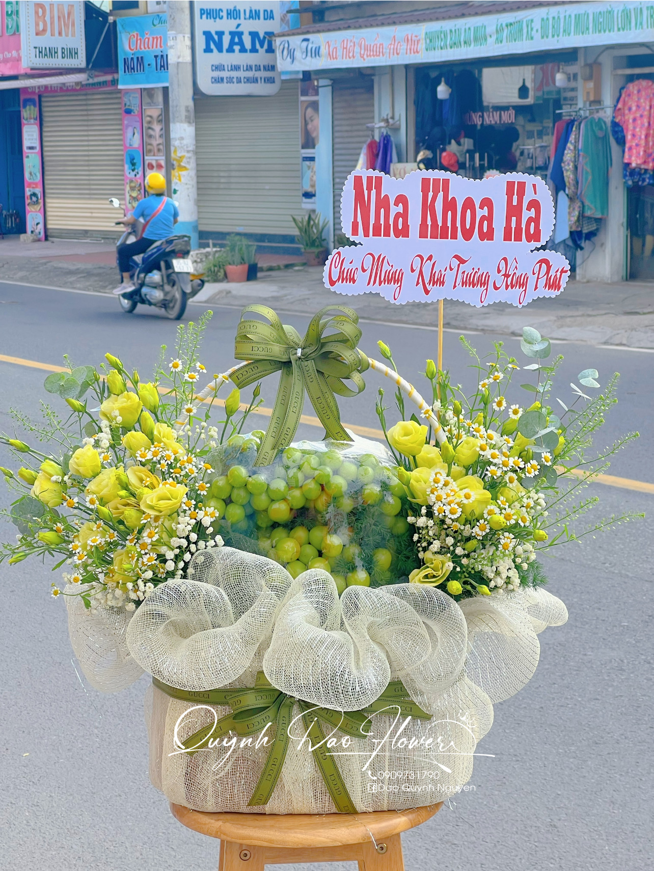 Giỏ nho xanh Thủ Đức 