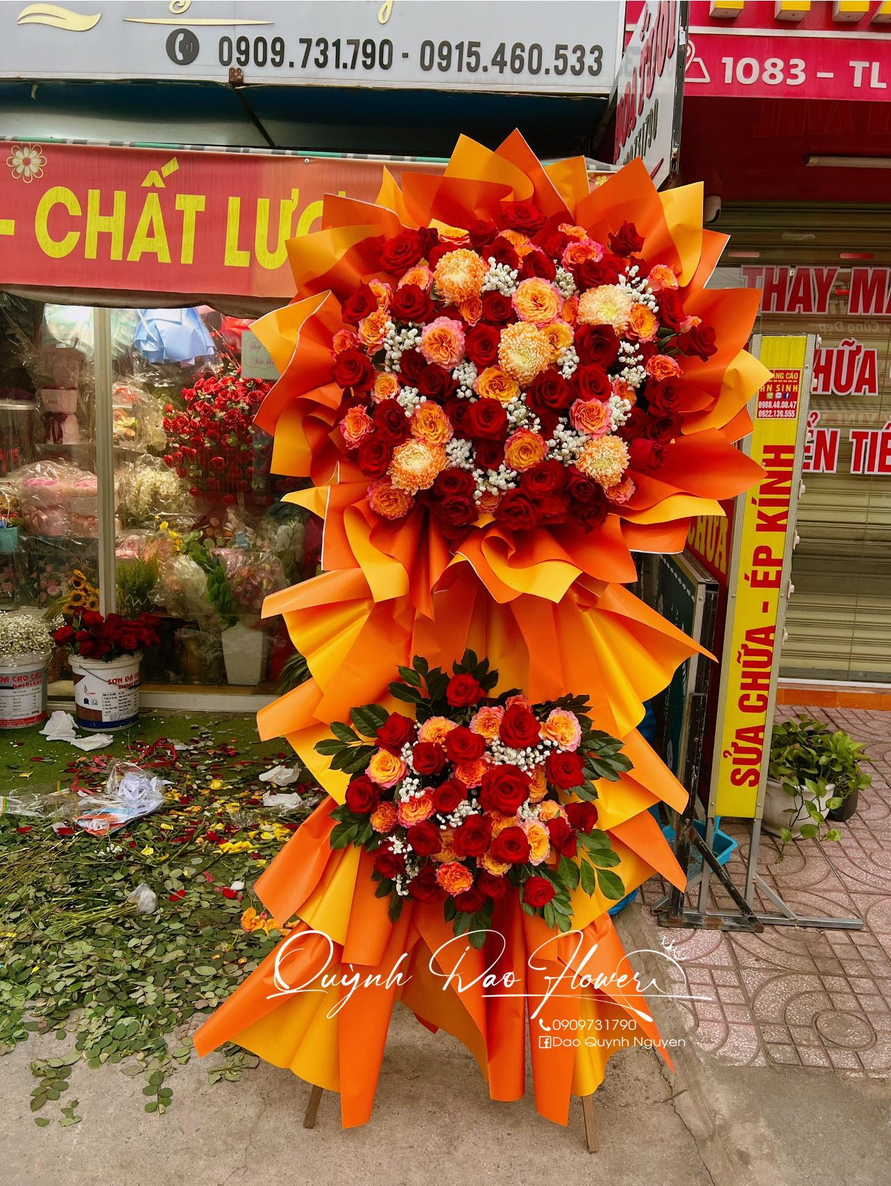 Kệ khai trương gần Ehome 4