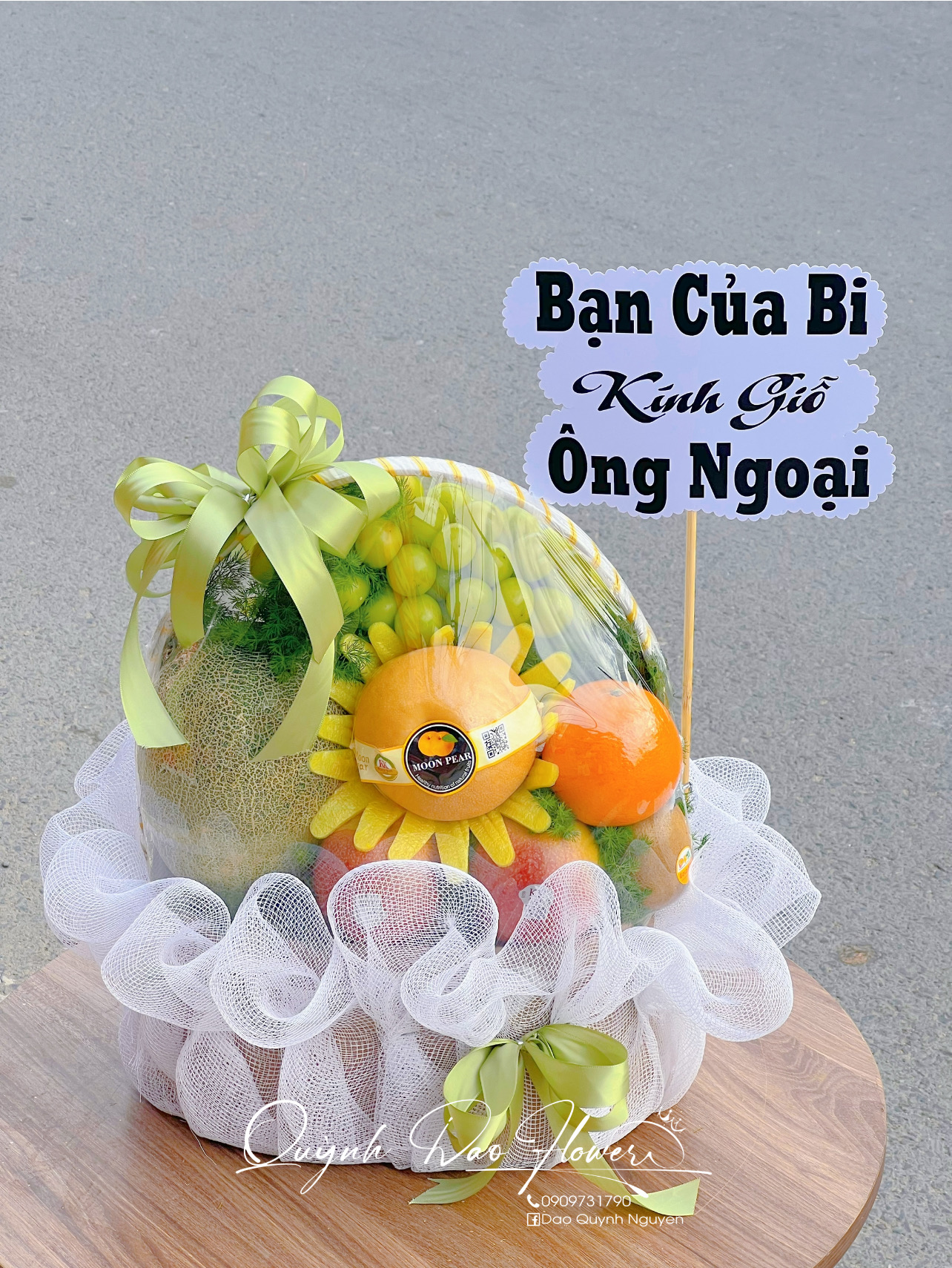 Giỏ trái cây đi giỗ