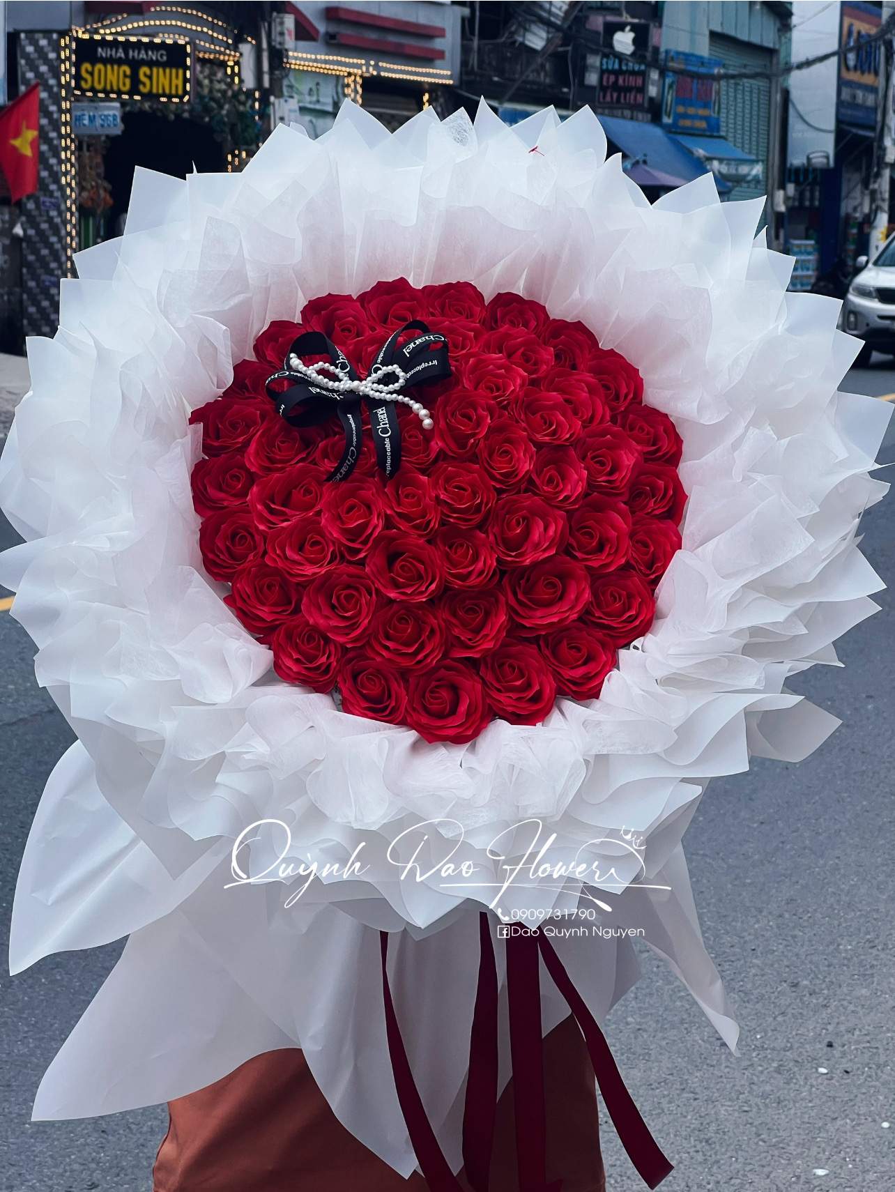 Bó hoa hồng sáp đỏ cao cấp 