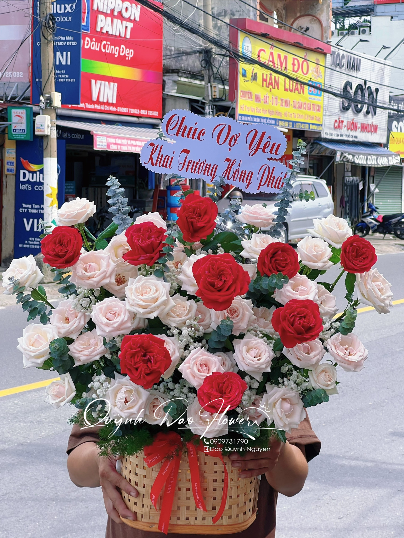 Giỏ hoa ngày lễ