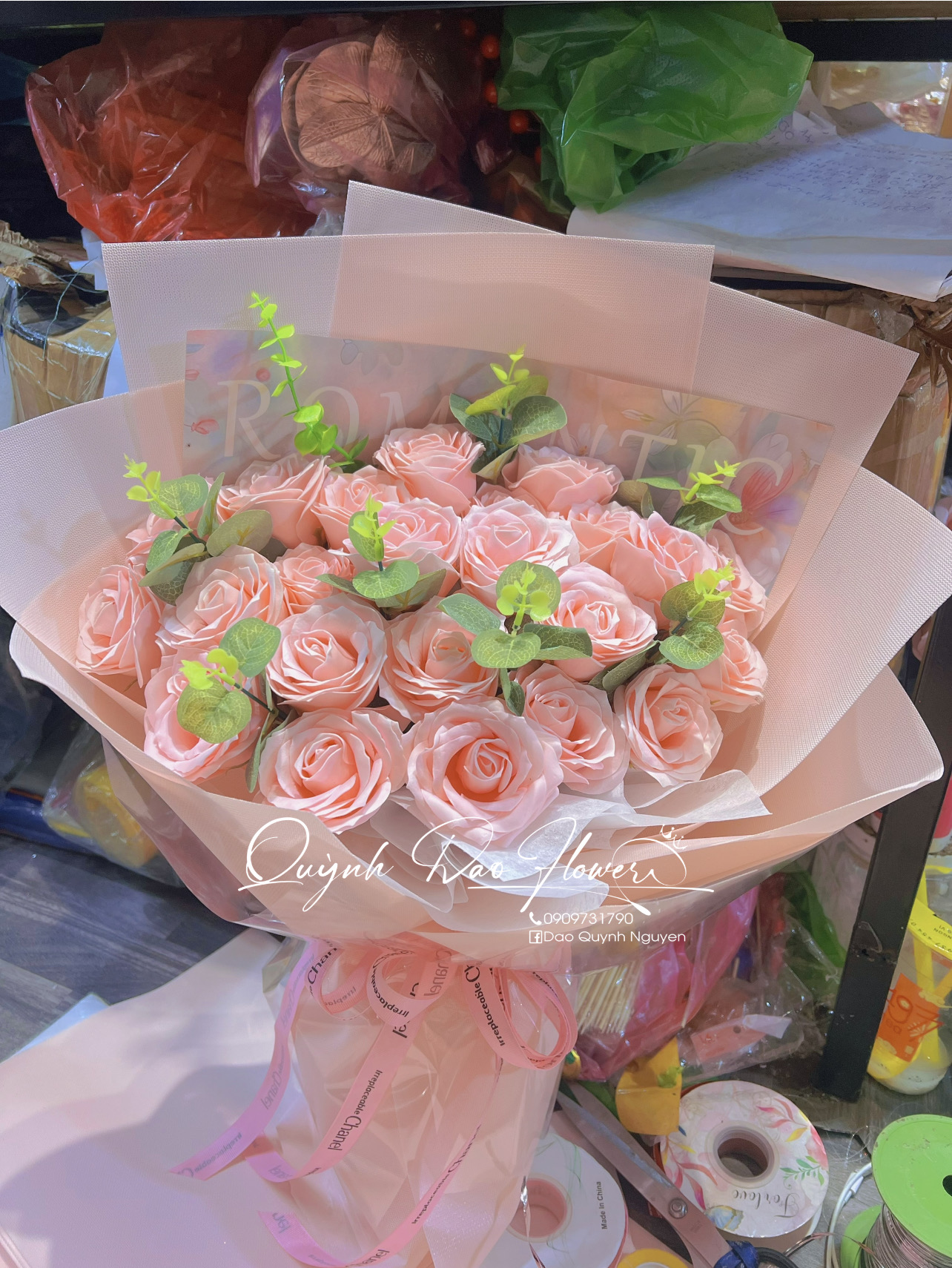 Bó hoa hồng  sáp vũ nữ cao cấp 