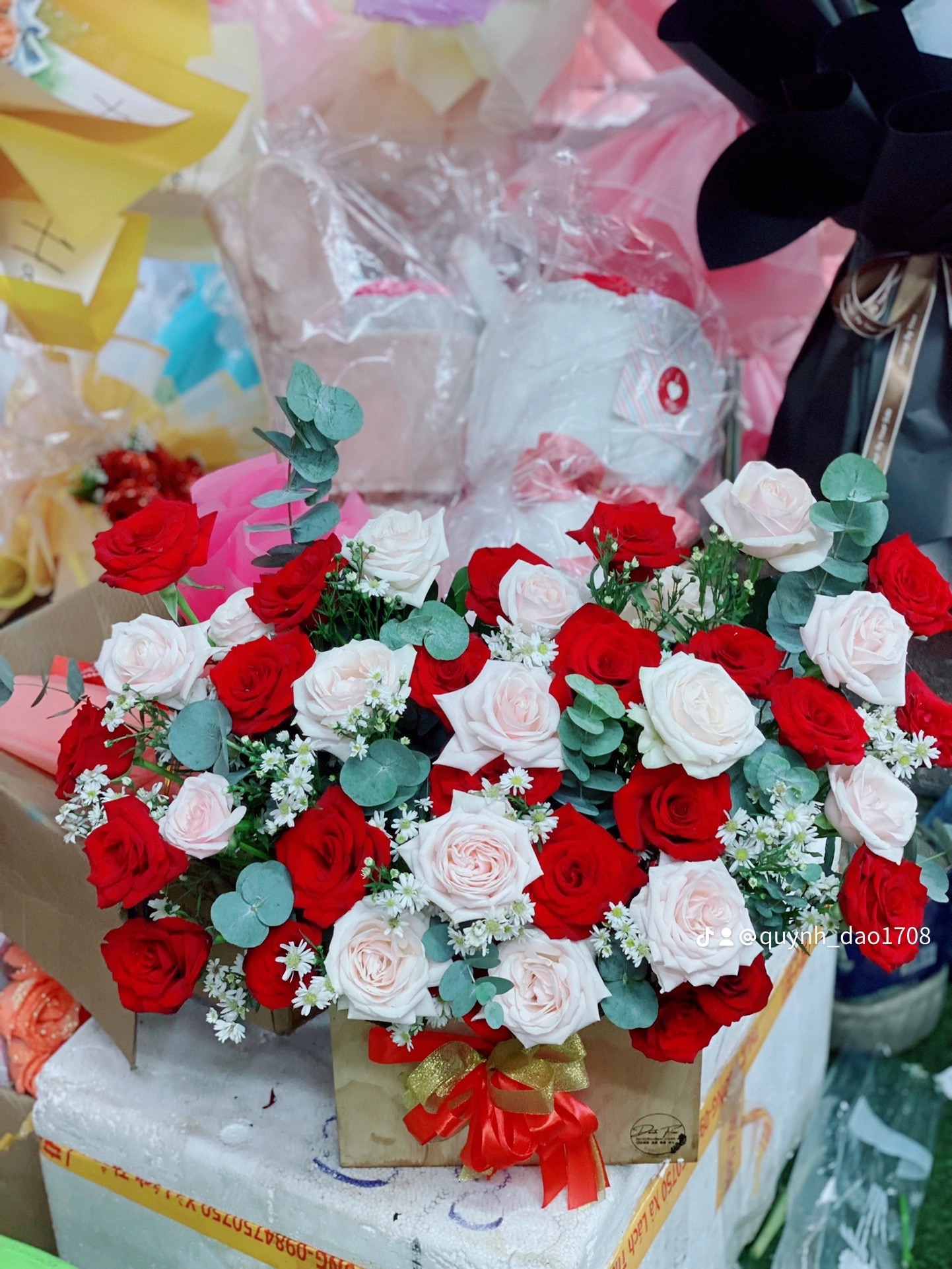Giỏ hoa Hồng tặng khai trương 