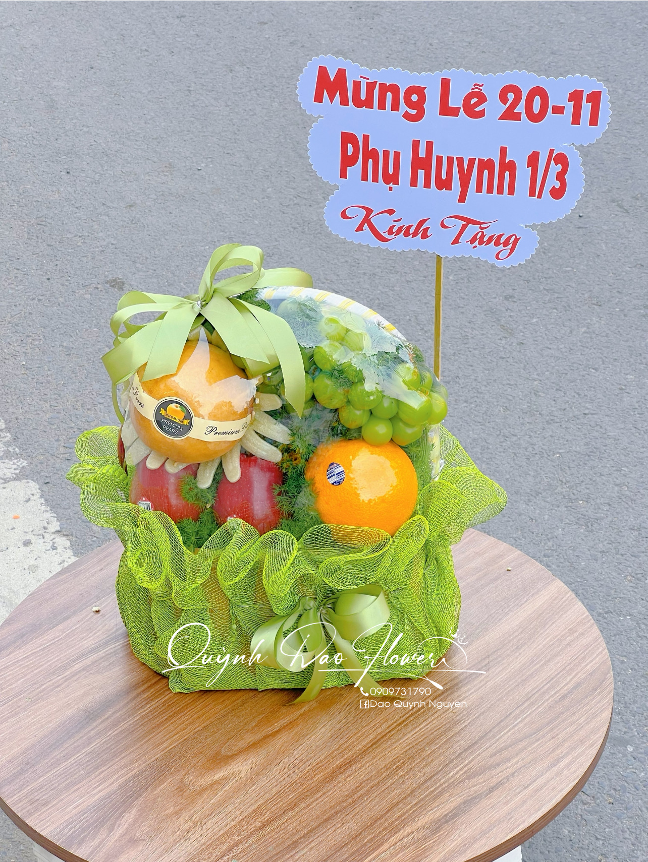 Giỏ trái cây tặng thầy cô ngày 20-11