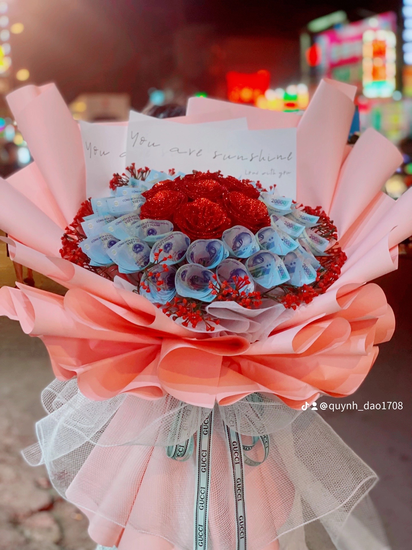 Bó hoa tiền đẹp tại Sài Gòn 