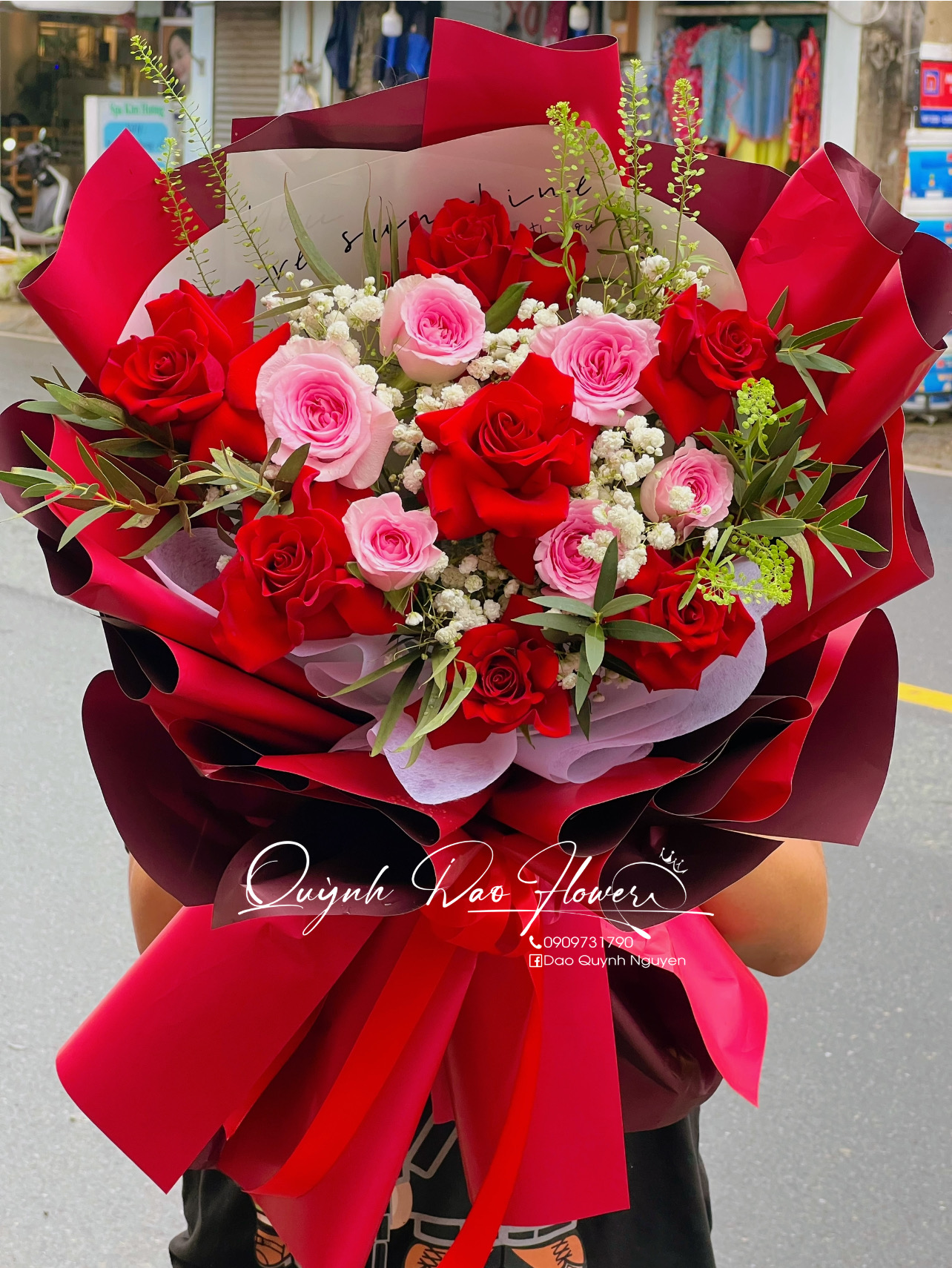 Bó hoa đỏ mix hồng 