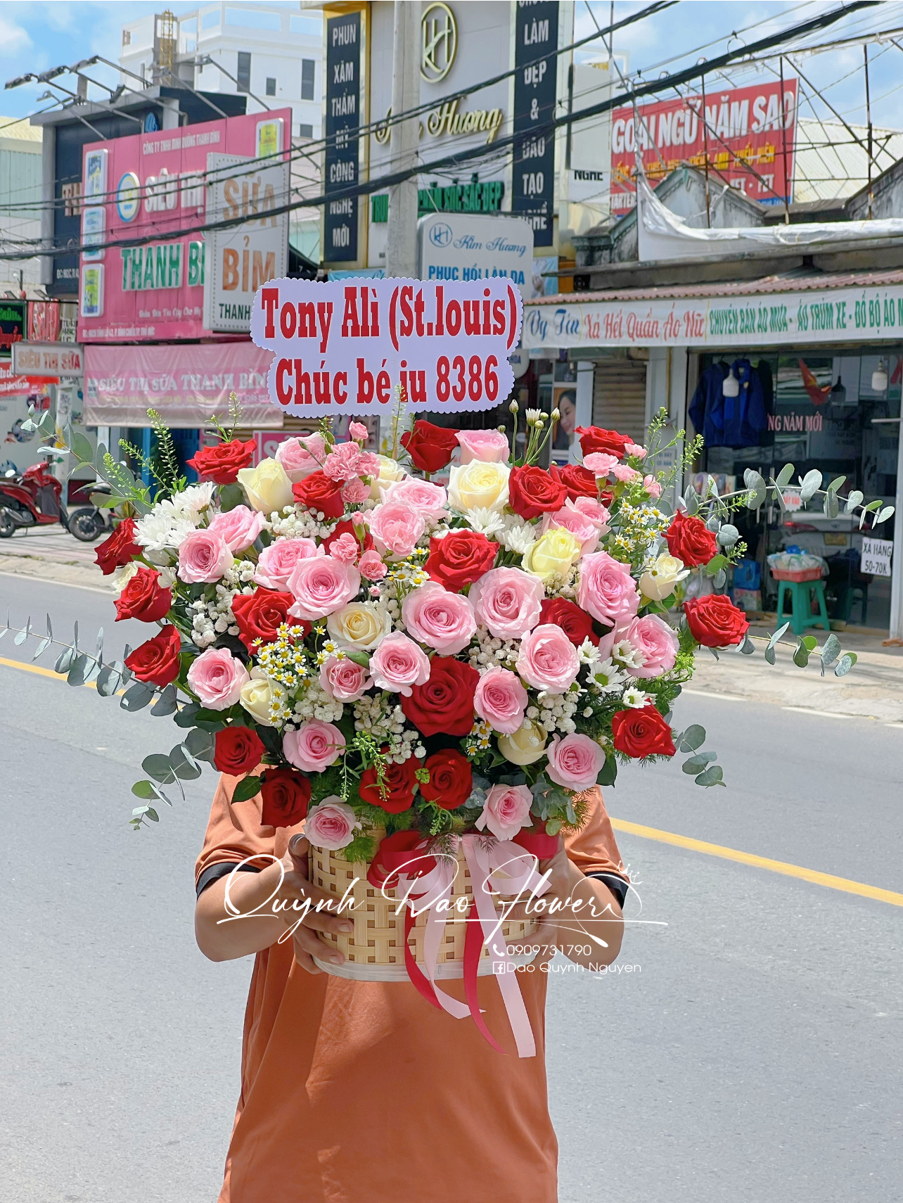 Giỏ hoa khai trương tại Bình Hoà- Thuận an 