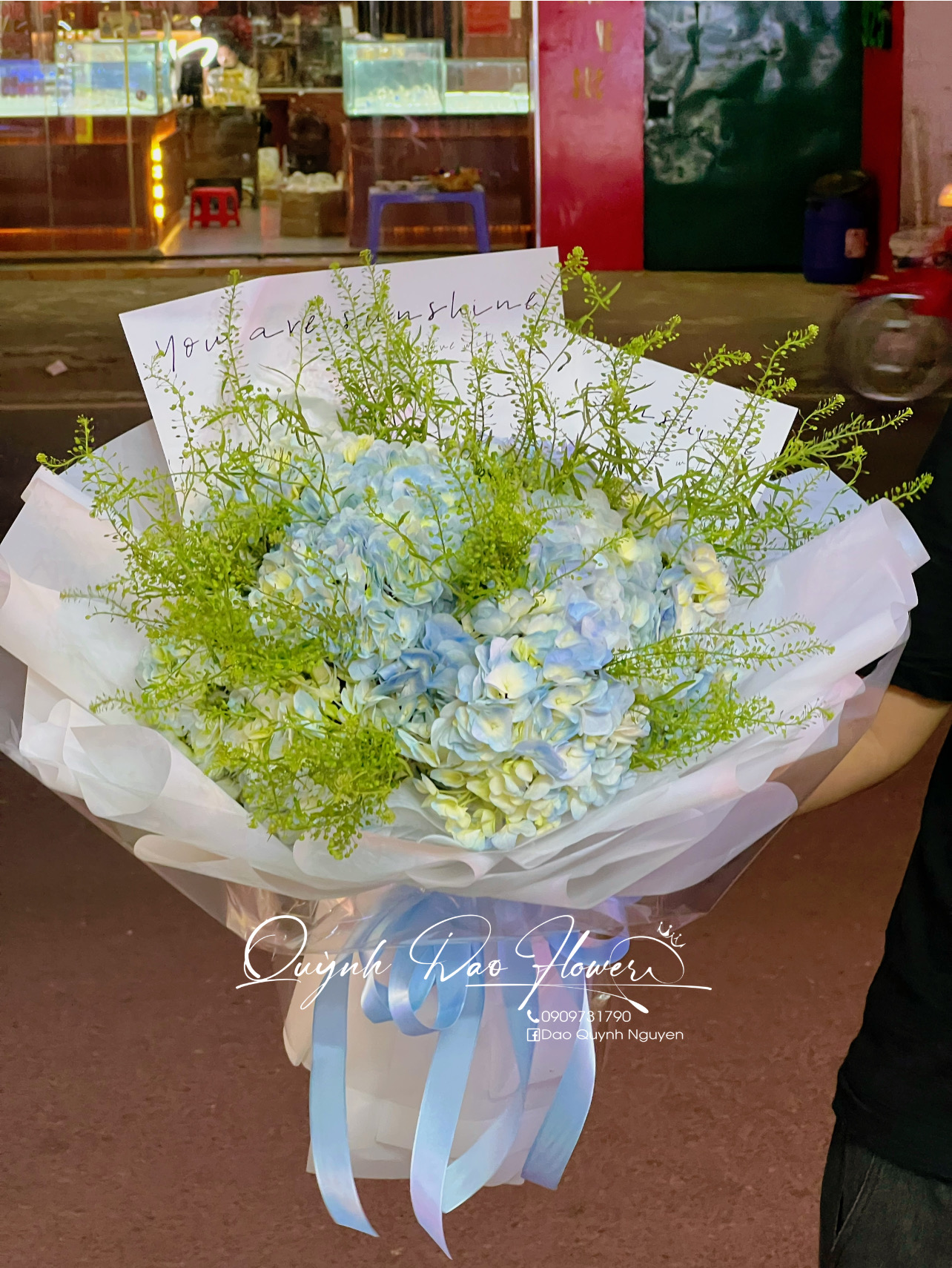 Bó hoa Cẩm Tú cầu to đẹp tại Sài Gòn 