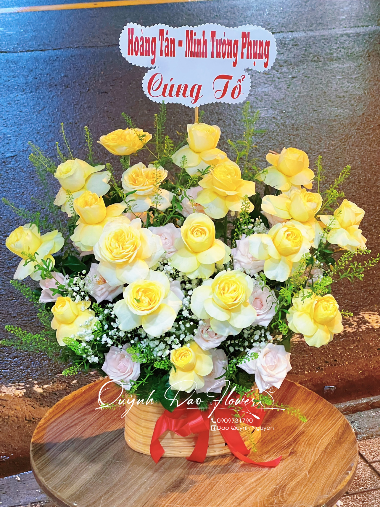 Giỏ hoa cúng tổ