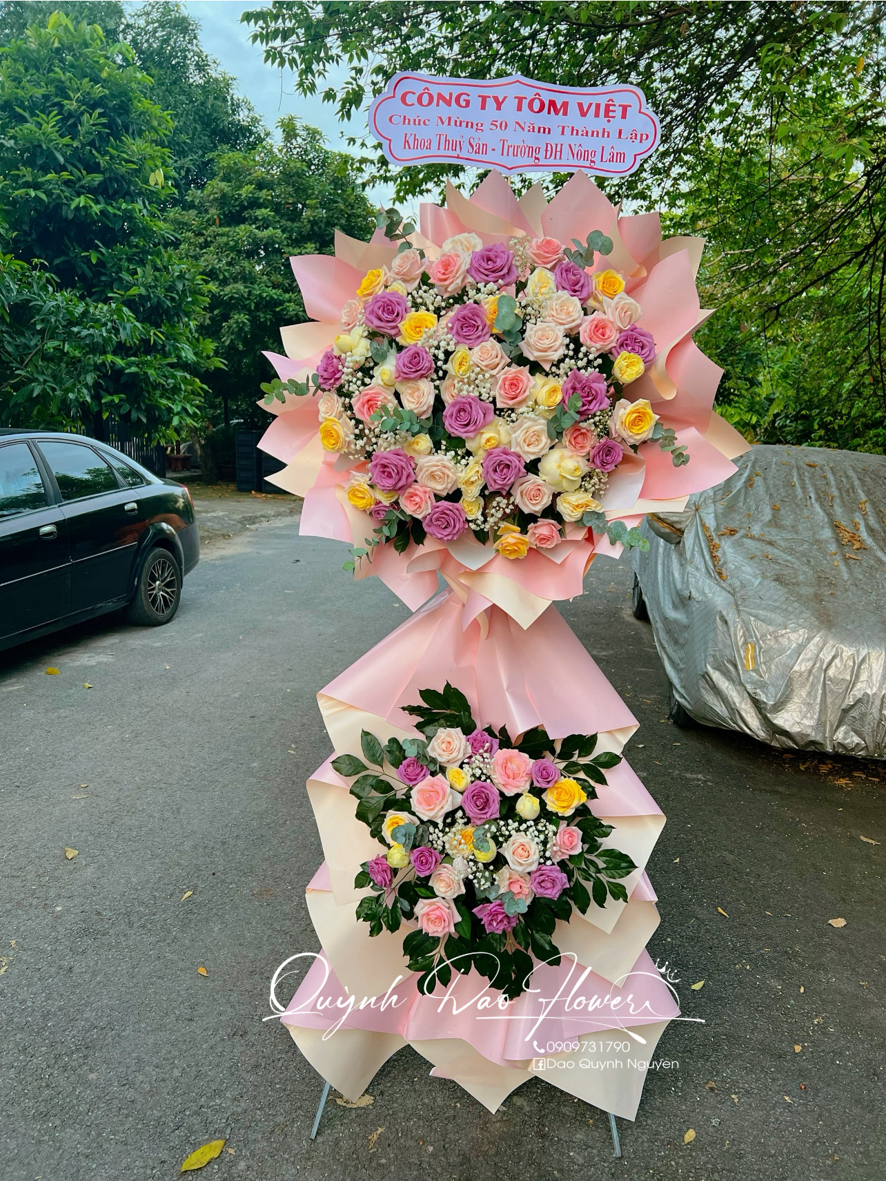 Kệ hoa tone Hồng tím